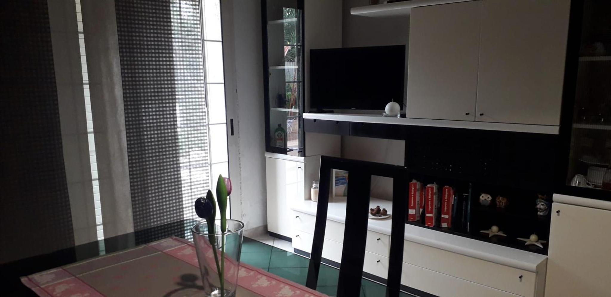 One-Bedroom House photo 2