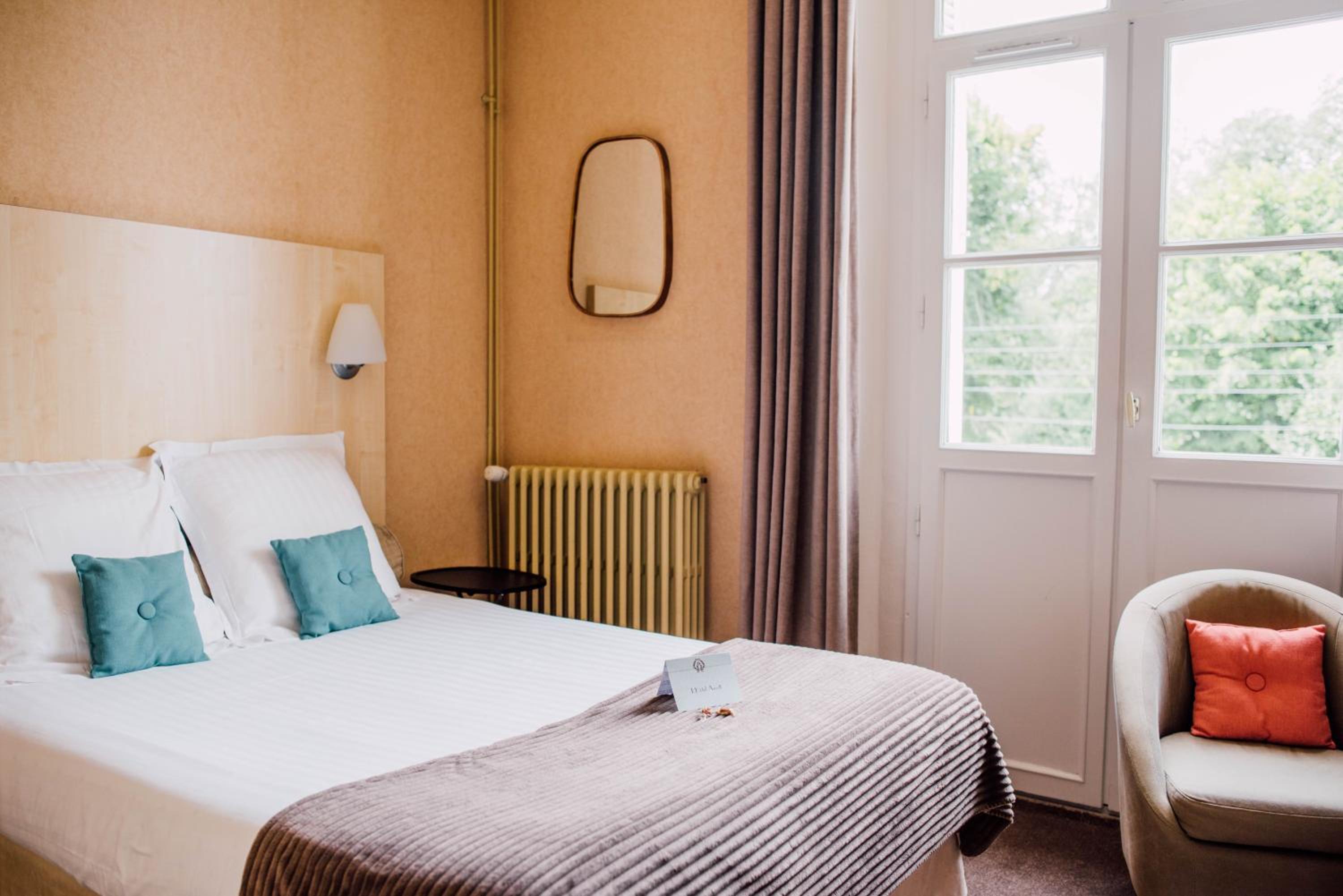 Charm Double Room - Photo 4