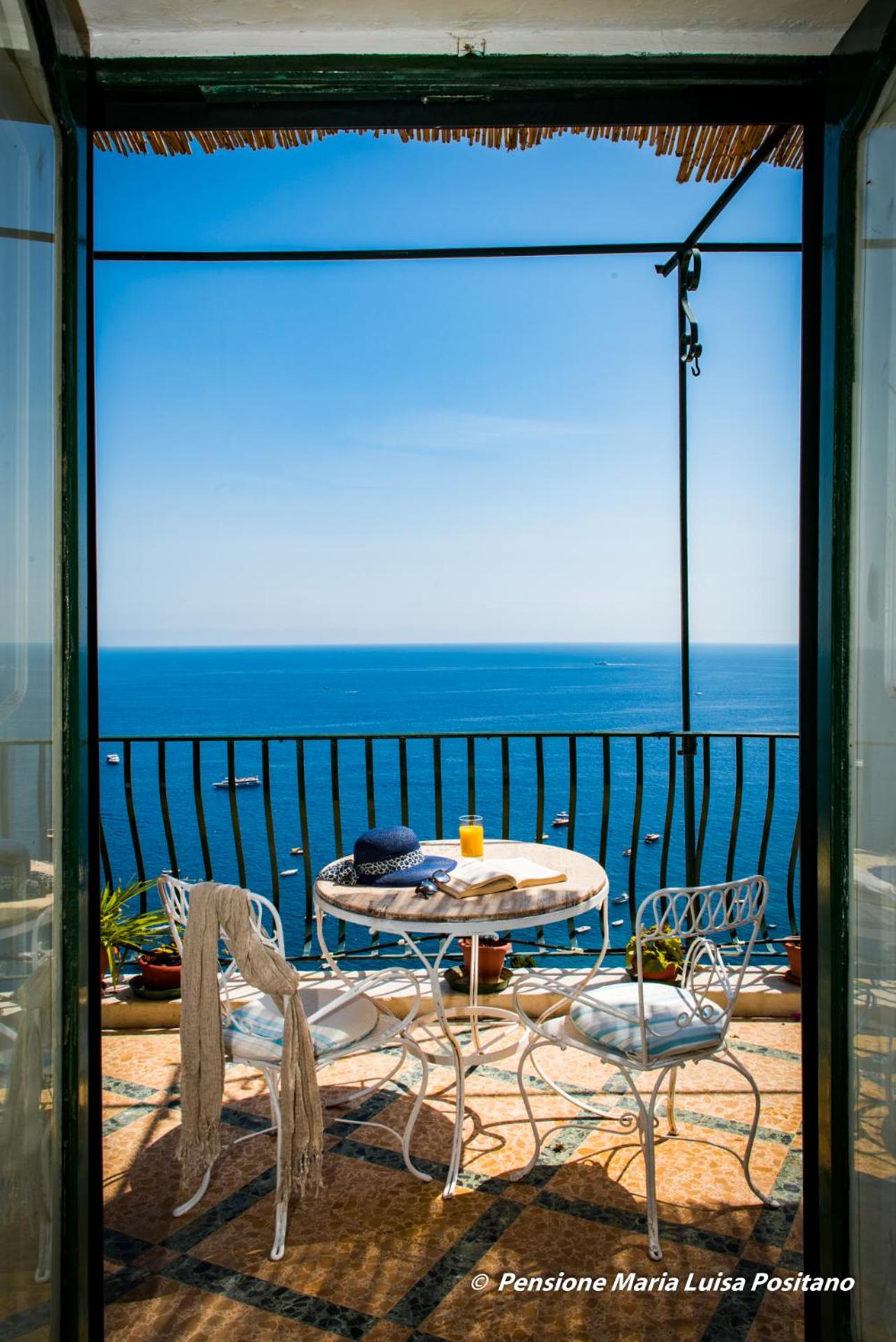 Double Room with Balcony and Sea View photo 2