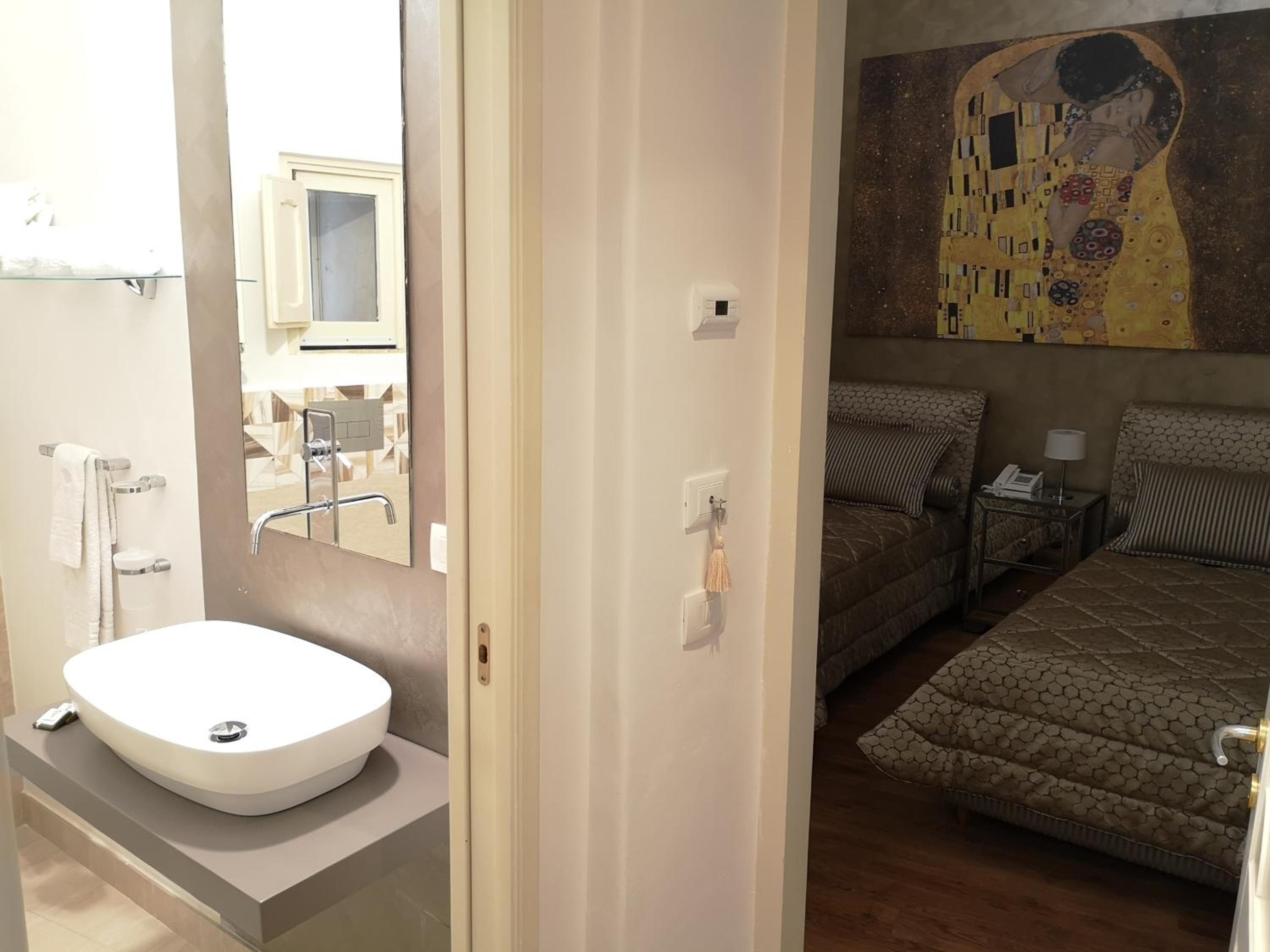 Superior Triple Room photo 2