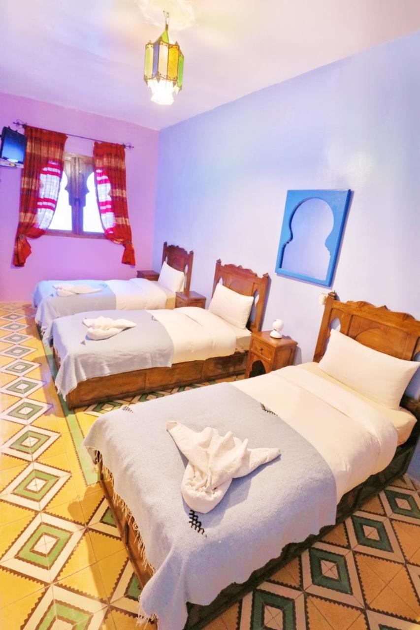 Triple Room with Bathroom - Photo 4