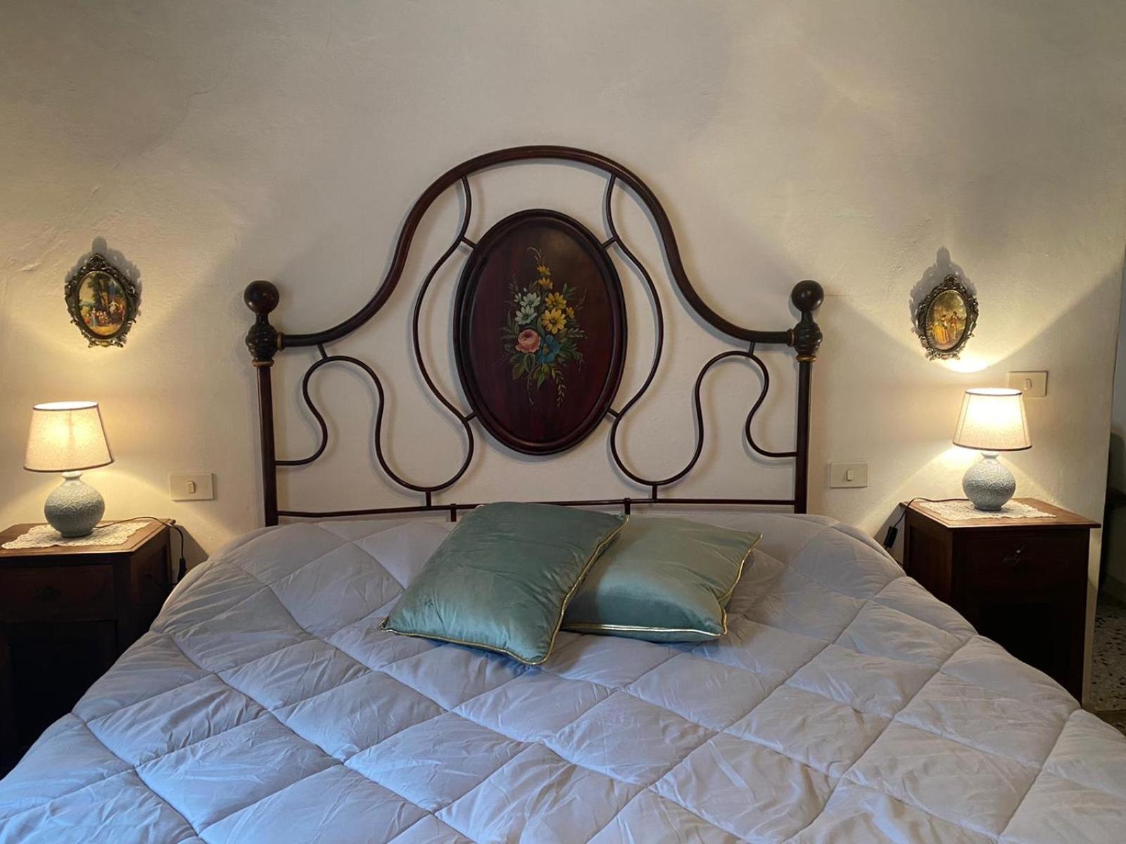 One-Bedroom Apartment - Photo 15