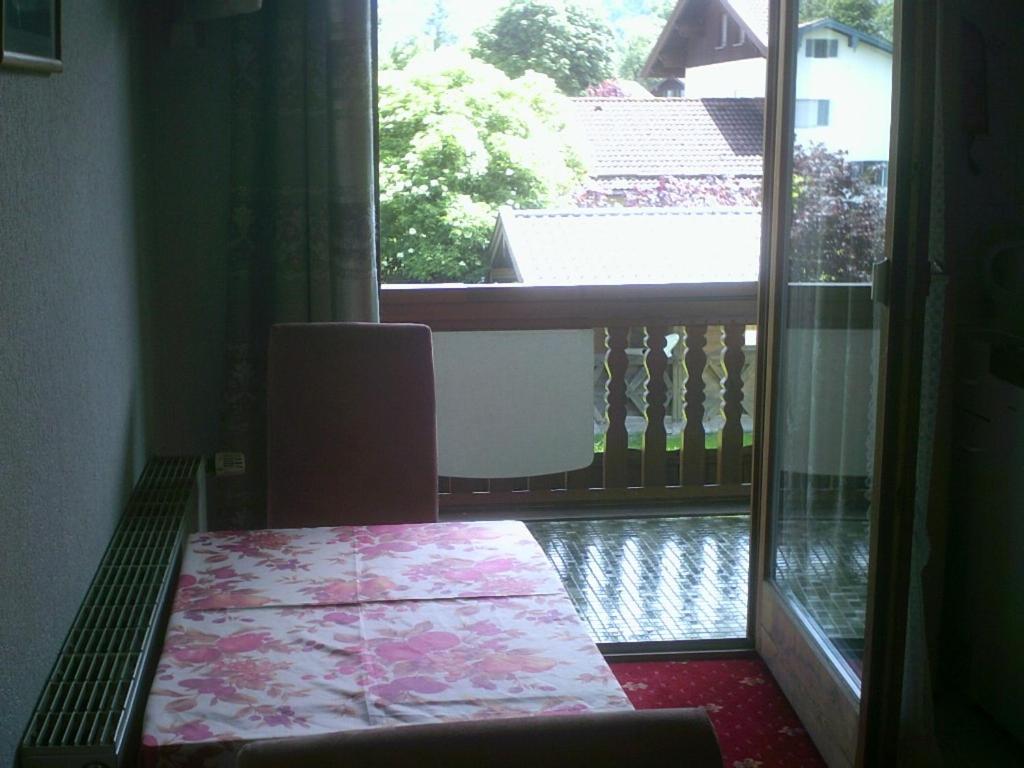 Apartment with Balcony photo 2