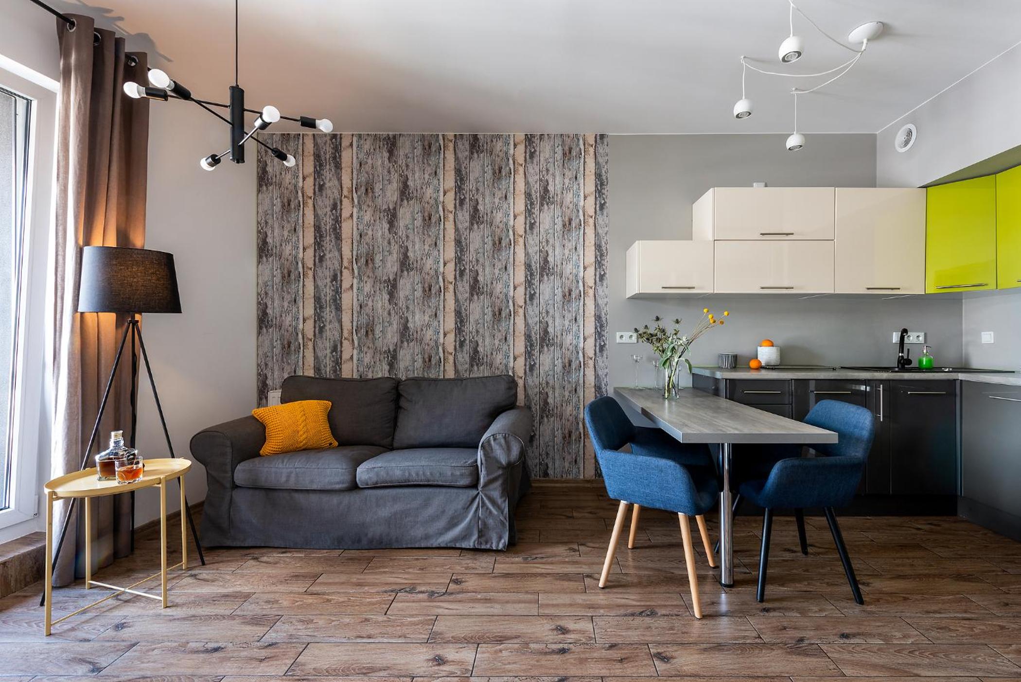 One-Bedroom Apartment