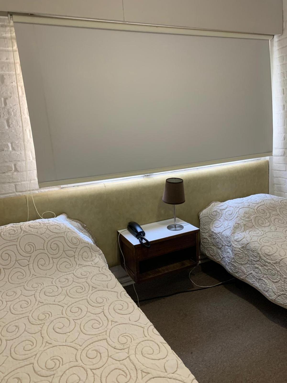 Standard Twin Room - Photo 10