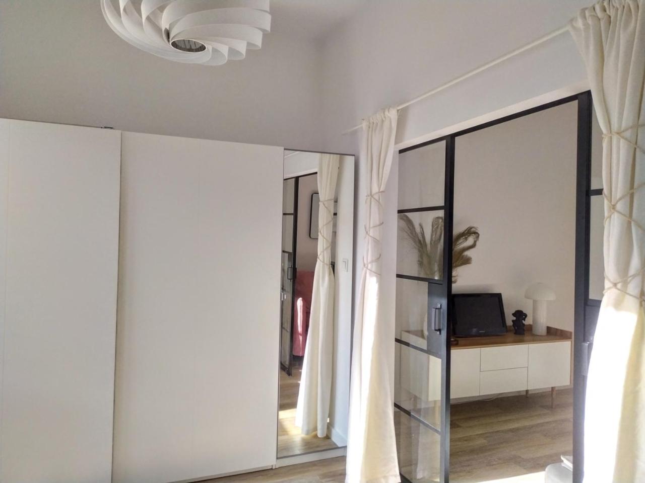 Apartment - Photo 1