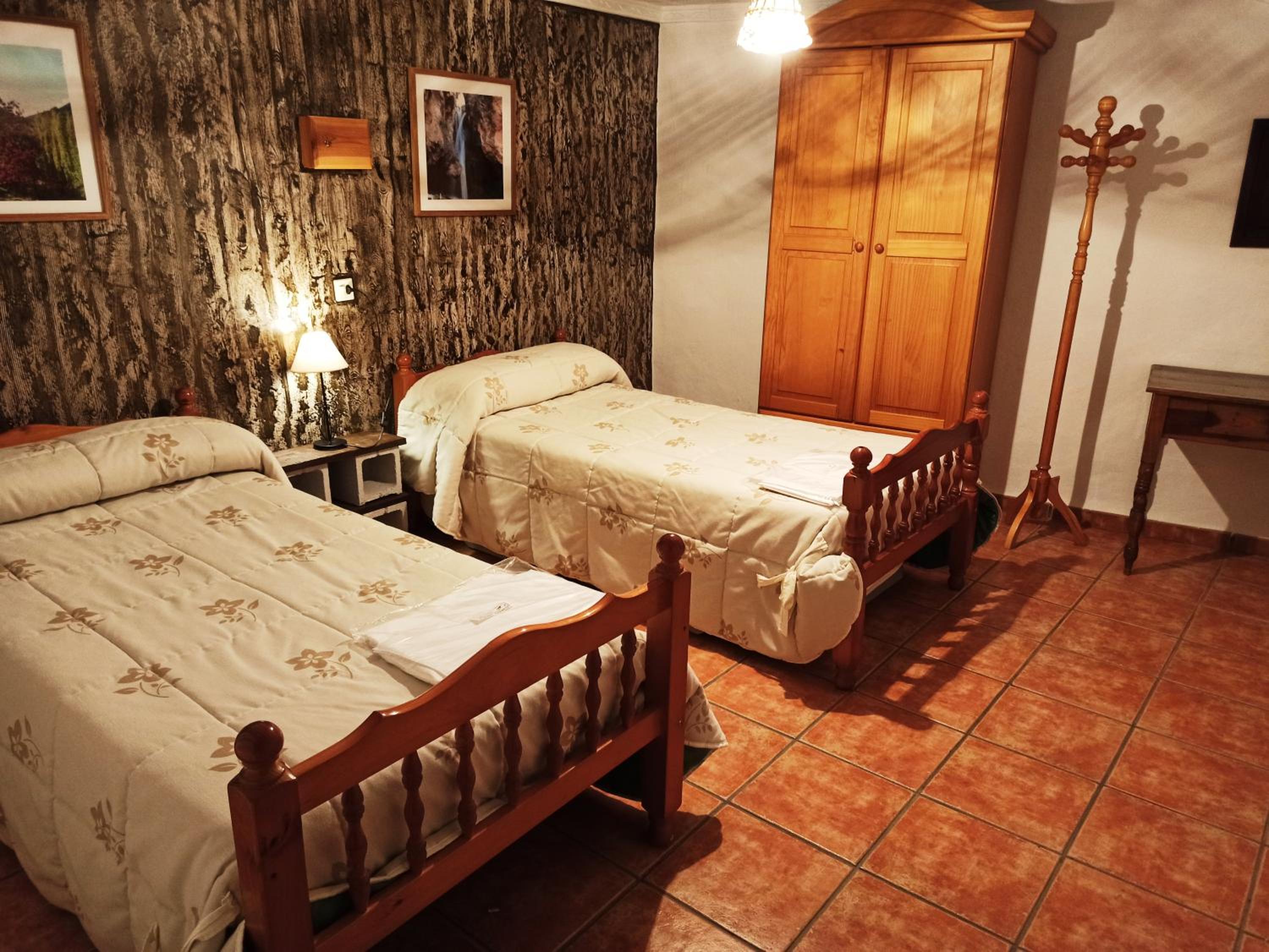 Three-Bedroom Vacation Home  photo 2