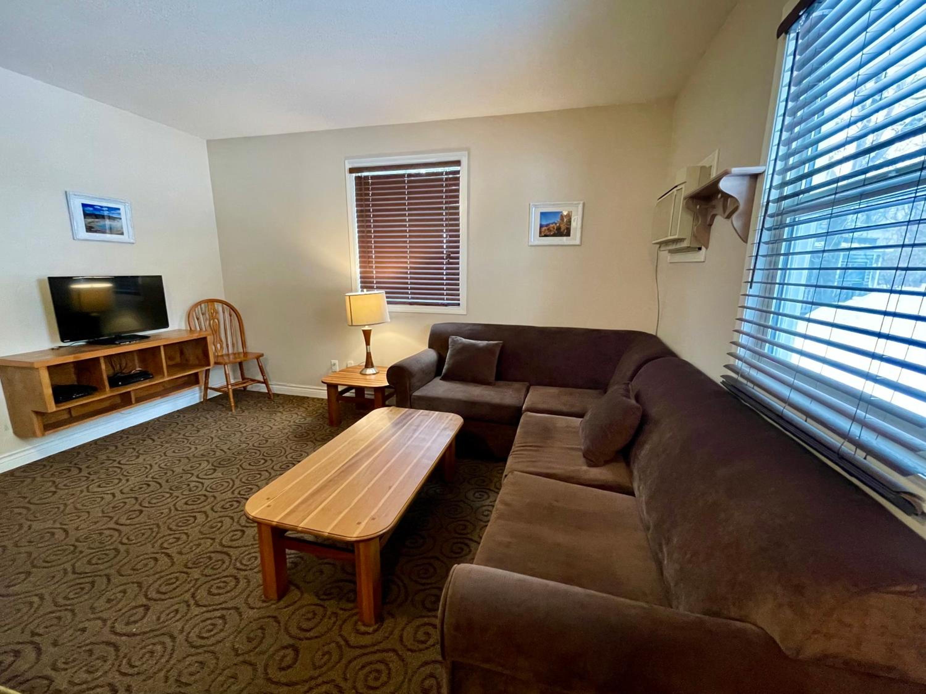 Two-Bedroom Cottage 6 photo 1