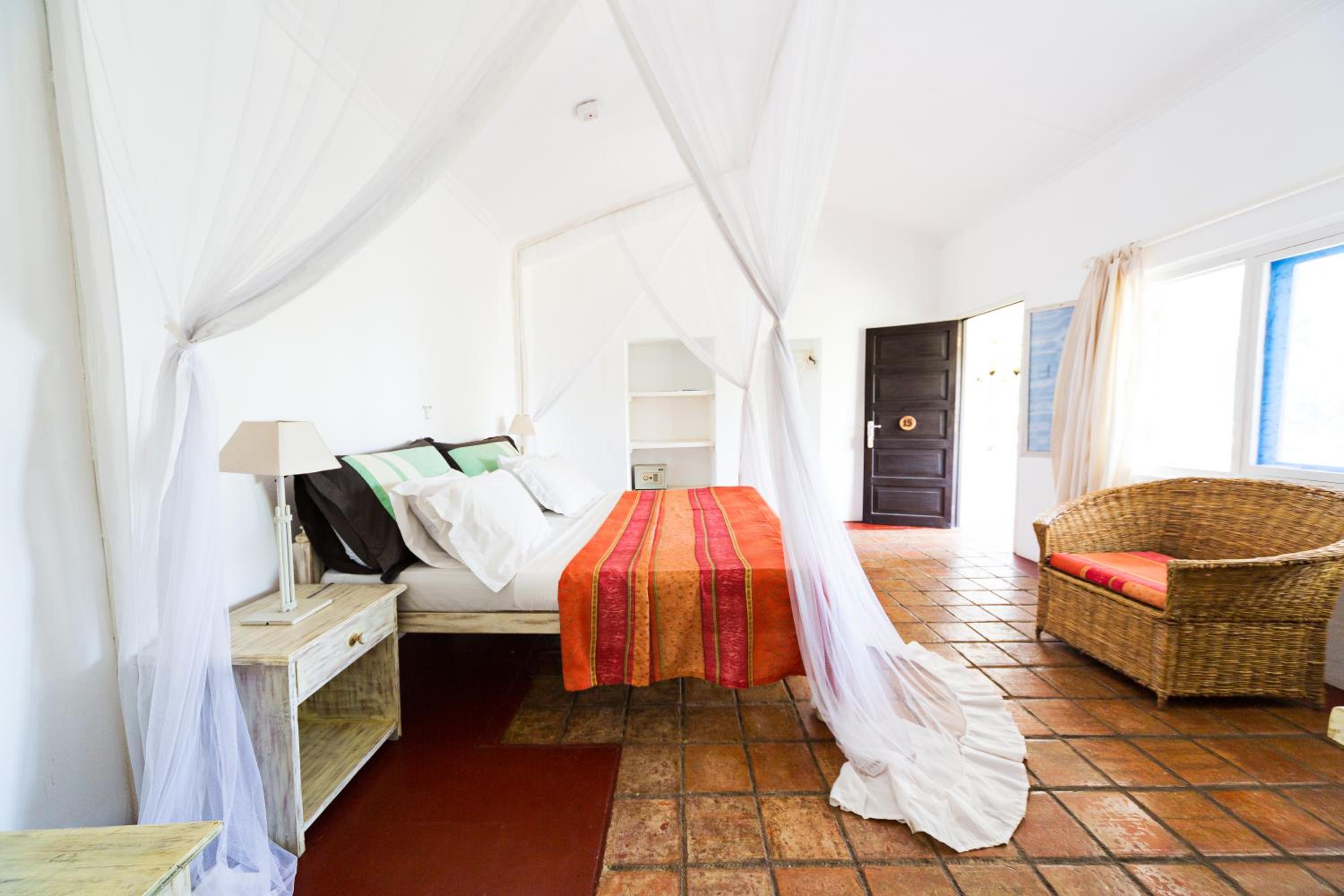Standard Double Room - Photo 4