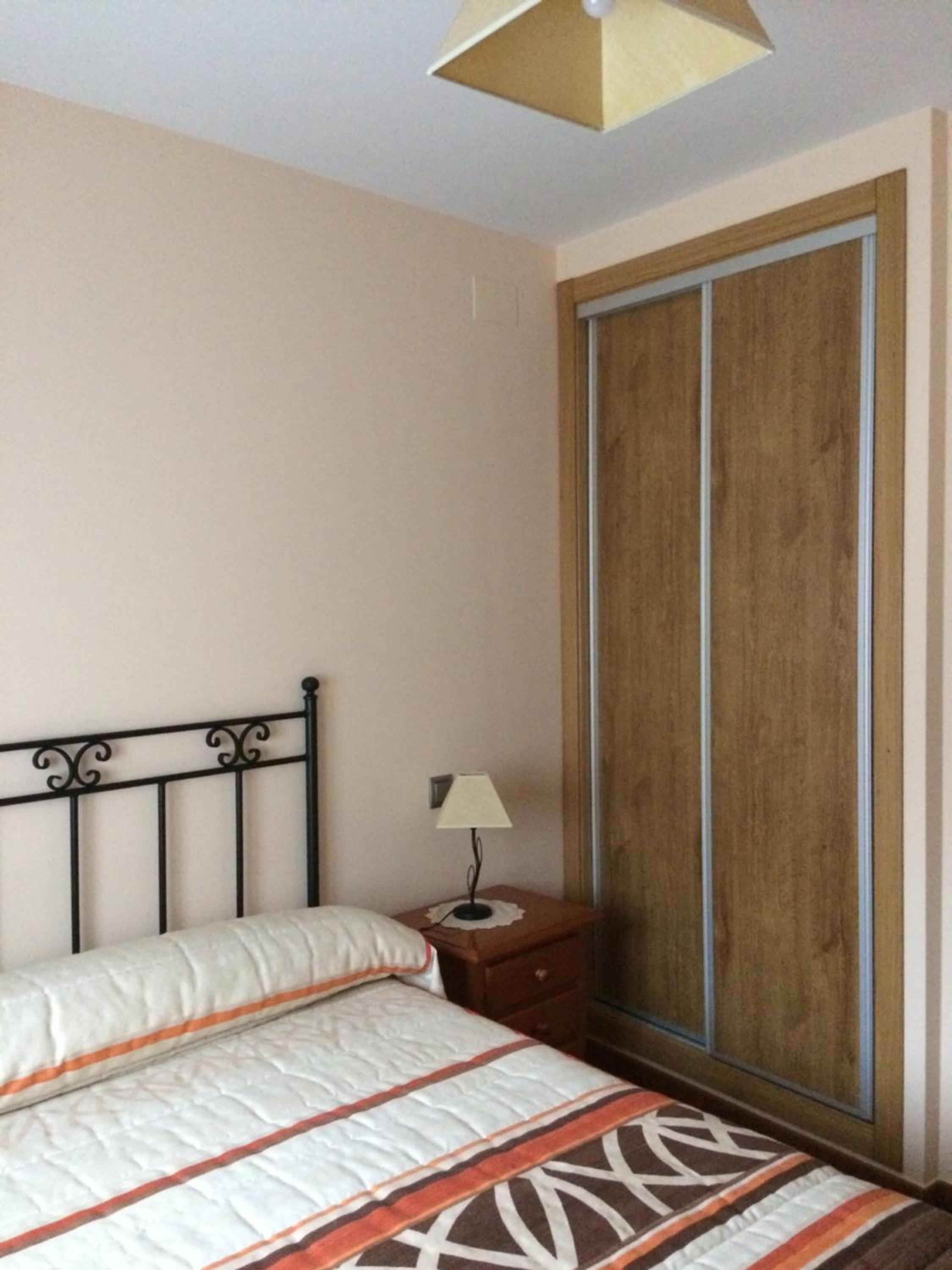 Three-Bedroom House - Photo 14