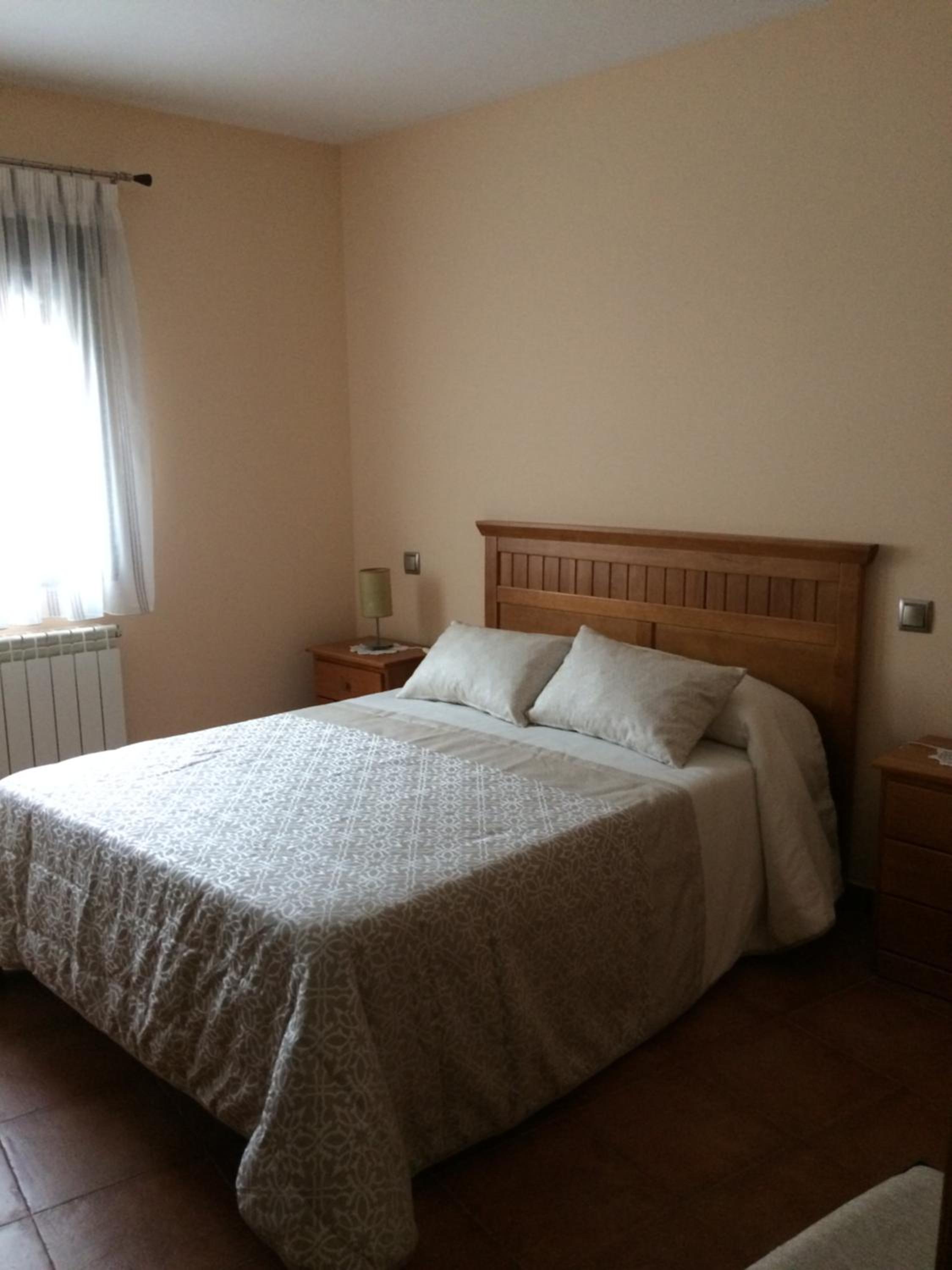 Three-Bedroom House - Photo 13