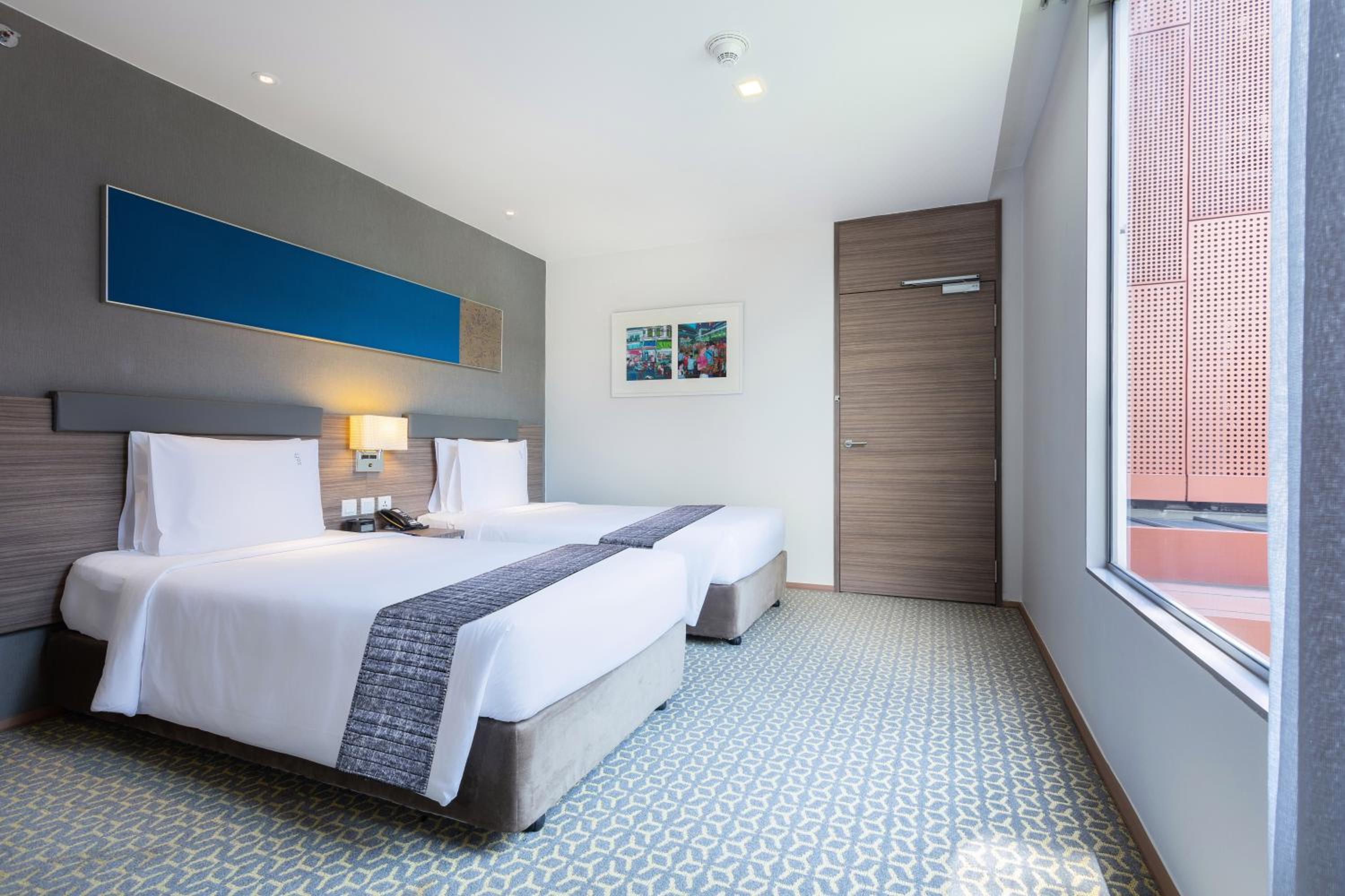 Twin Room Accessible photo 1