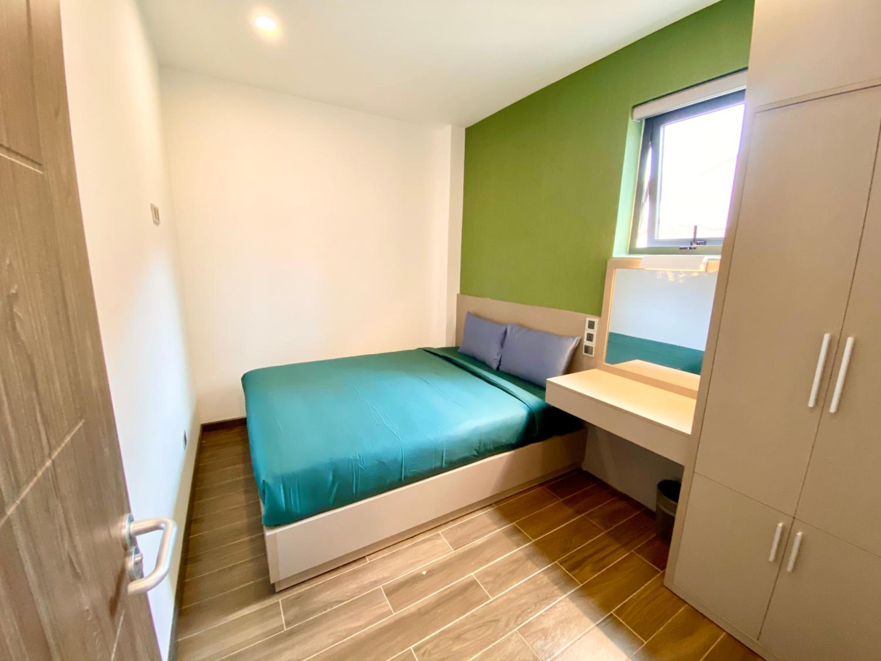 Two-Bedroom Apartment - Photo 6
