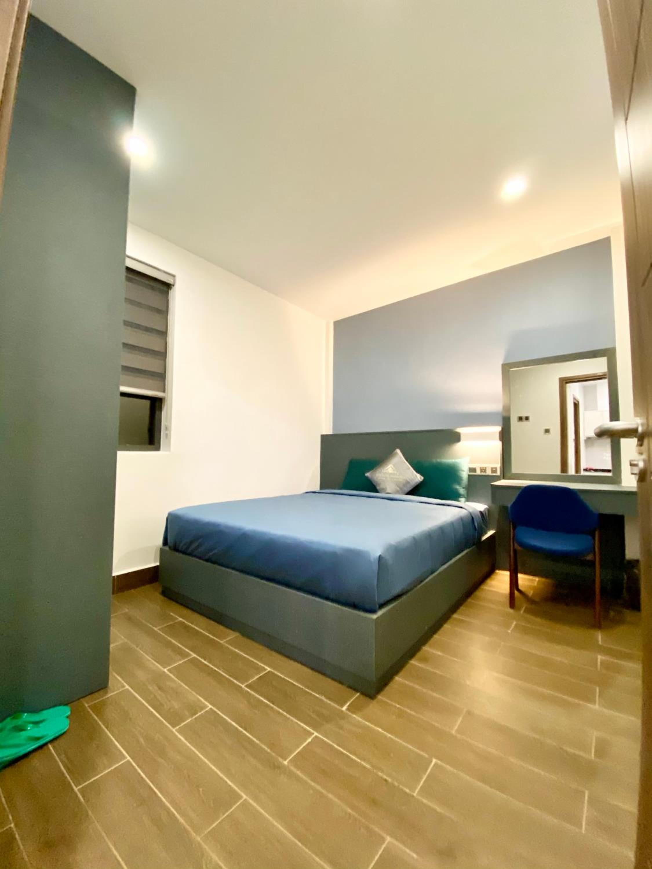 Two-Bedroom Apartment - Photo 8