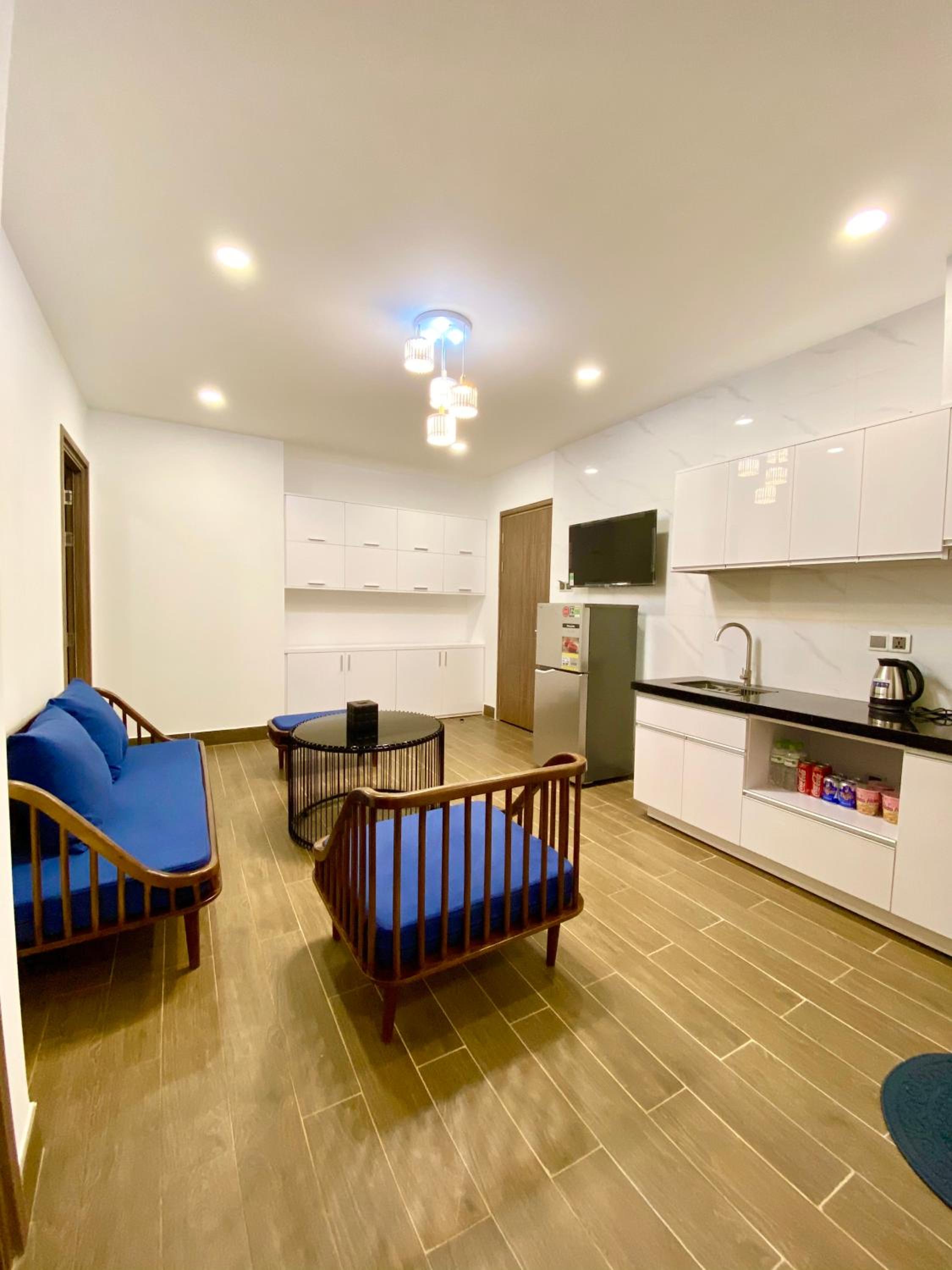 Two-Bedroom Apartment - Photo 20