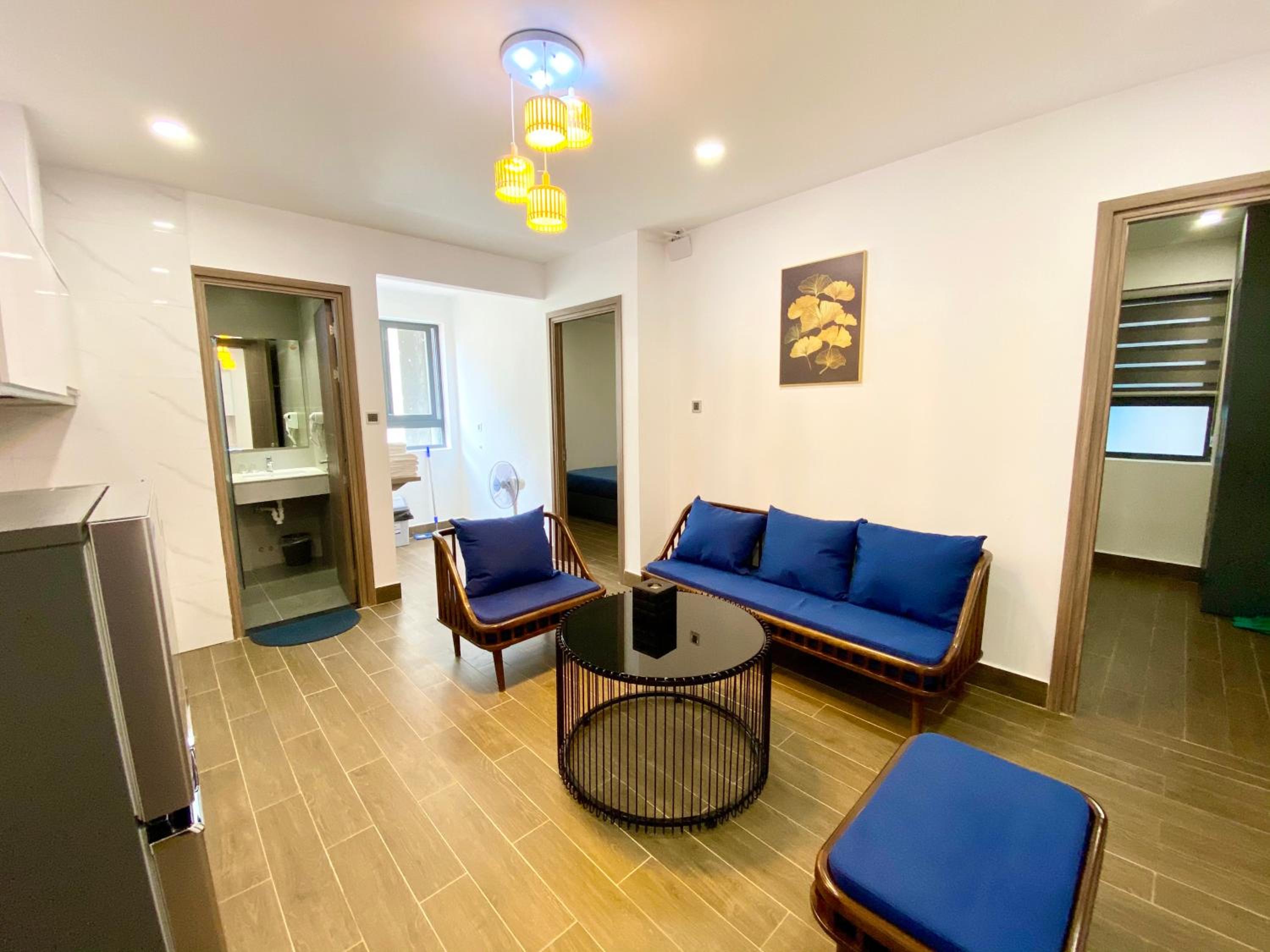 Two-Bedroom Apartment - Photo 2