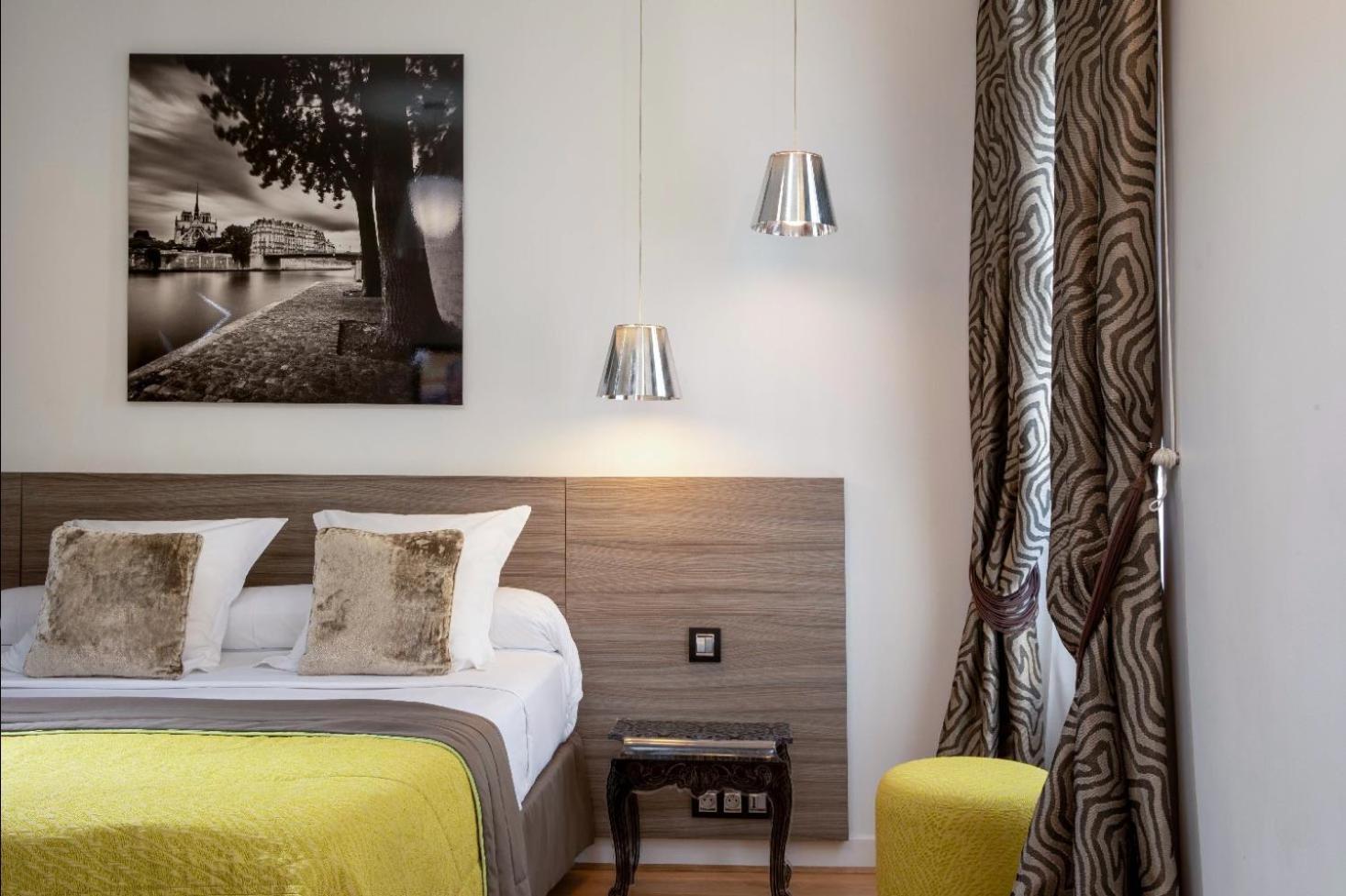 Superior Double or Twin Room photo 2