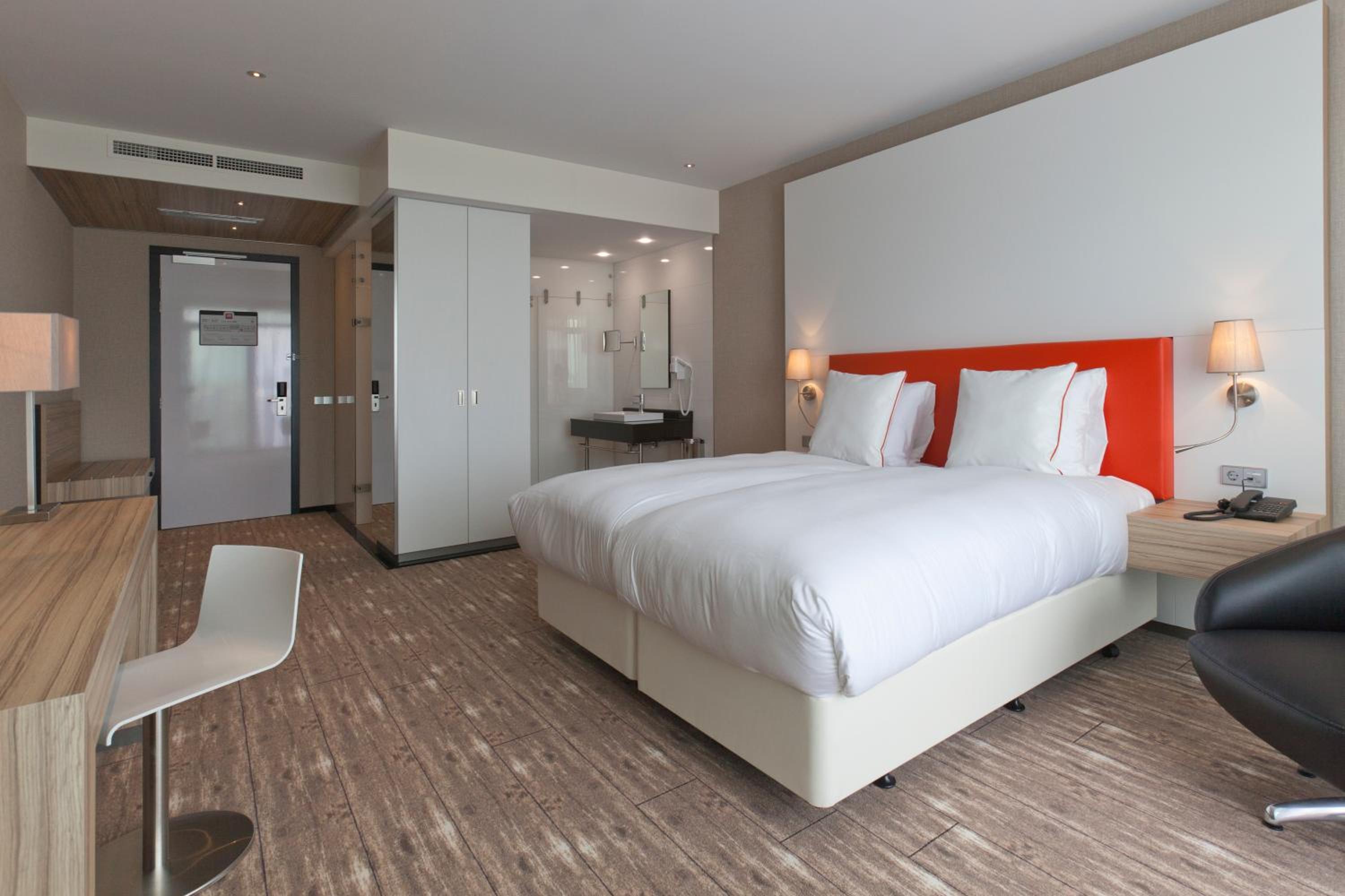 Superior Twin Room - Photo 1