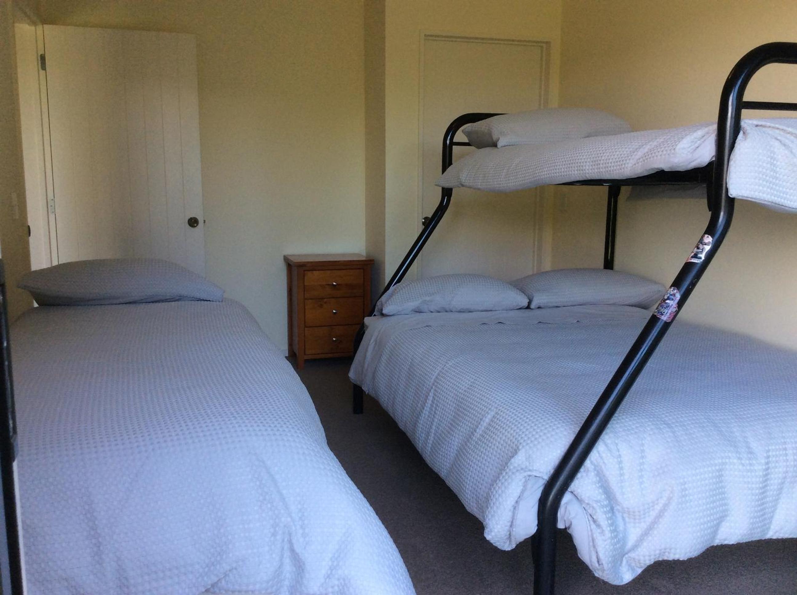 Two-Bedroom House - Photo 41