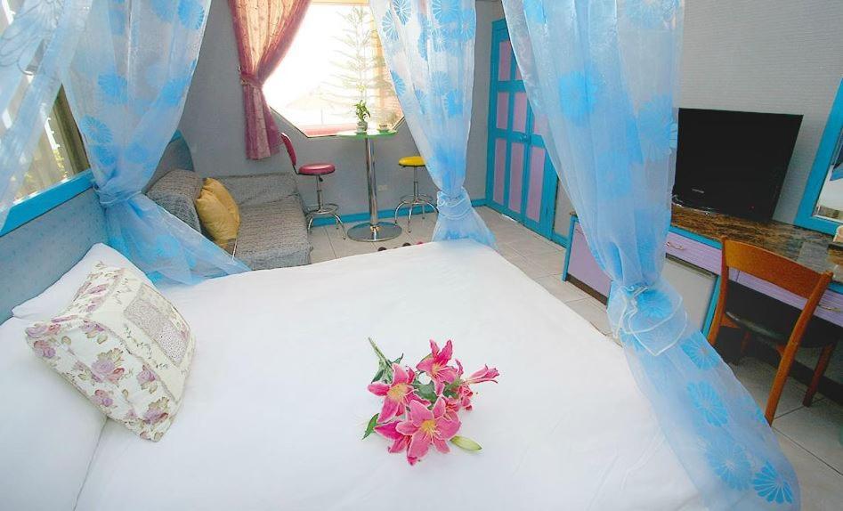 Double Room with Shower photo 3