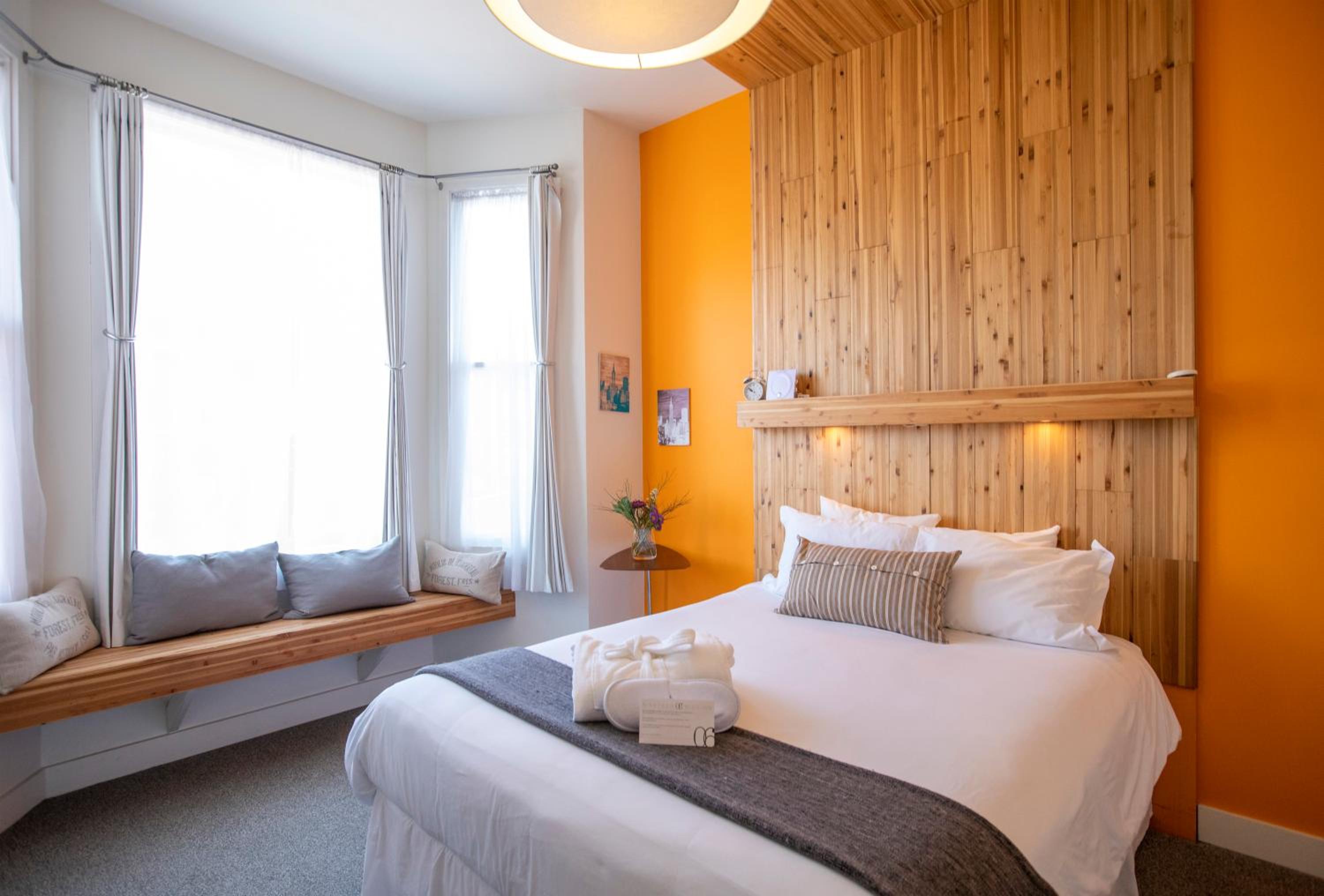 Queen Room with Shared Bathroom
