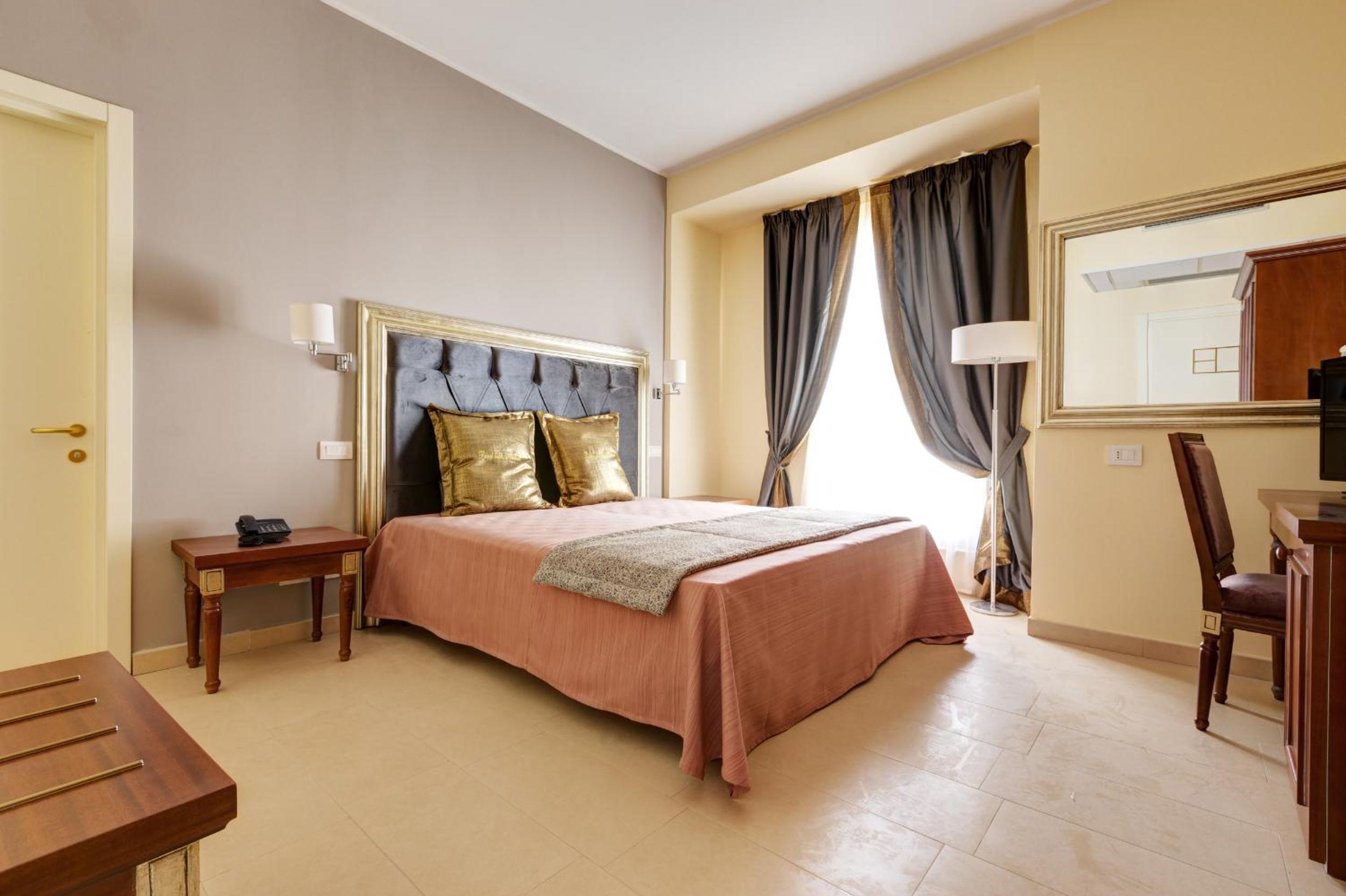Large Double Room