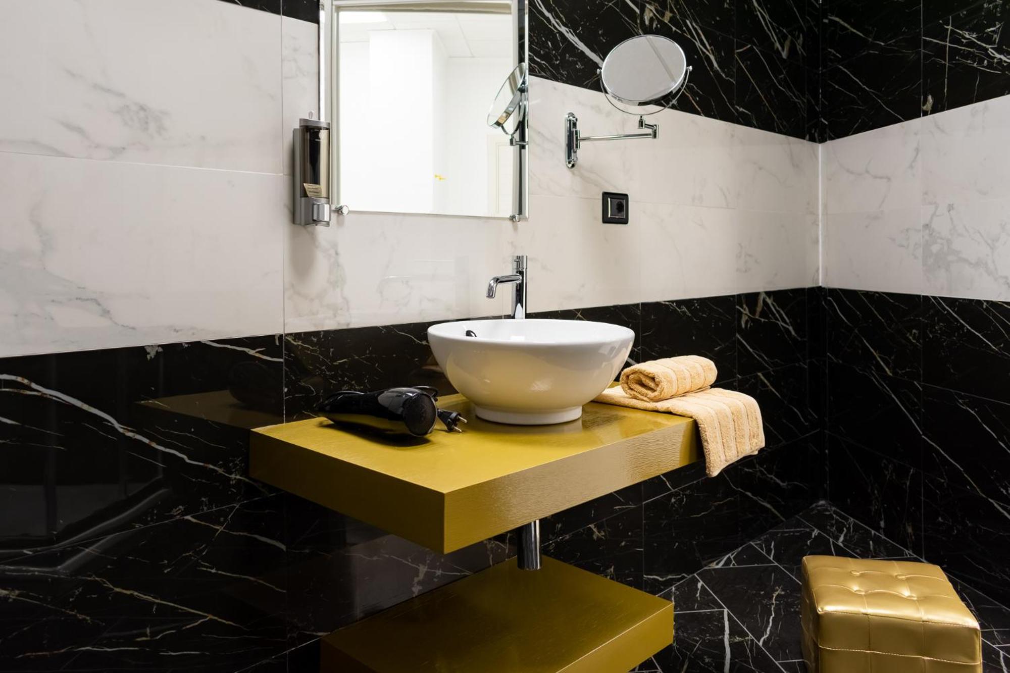 Junior Suite - Photo 7