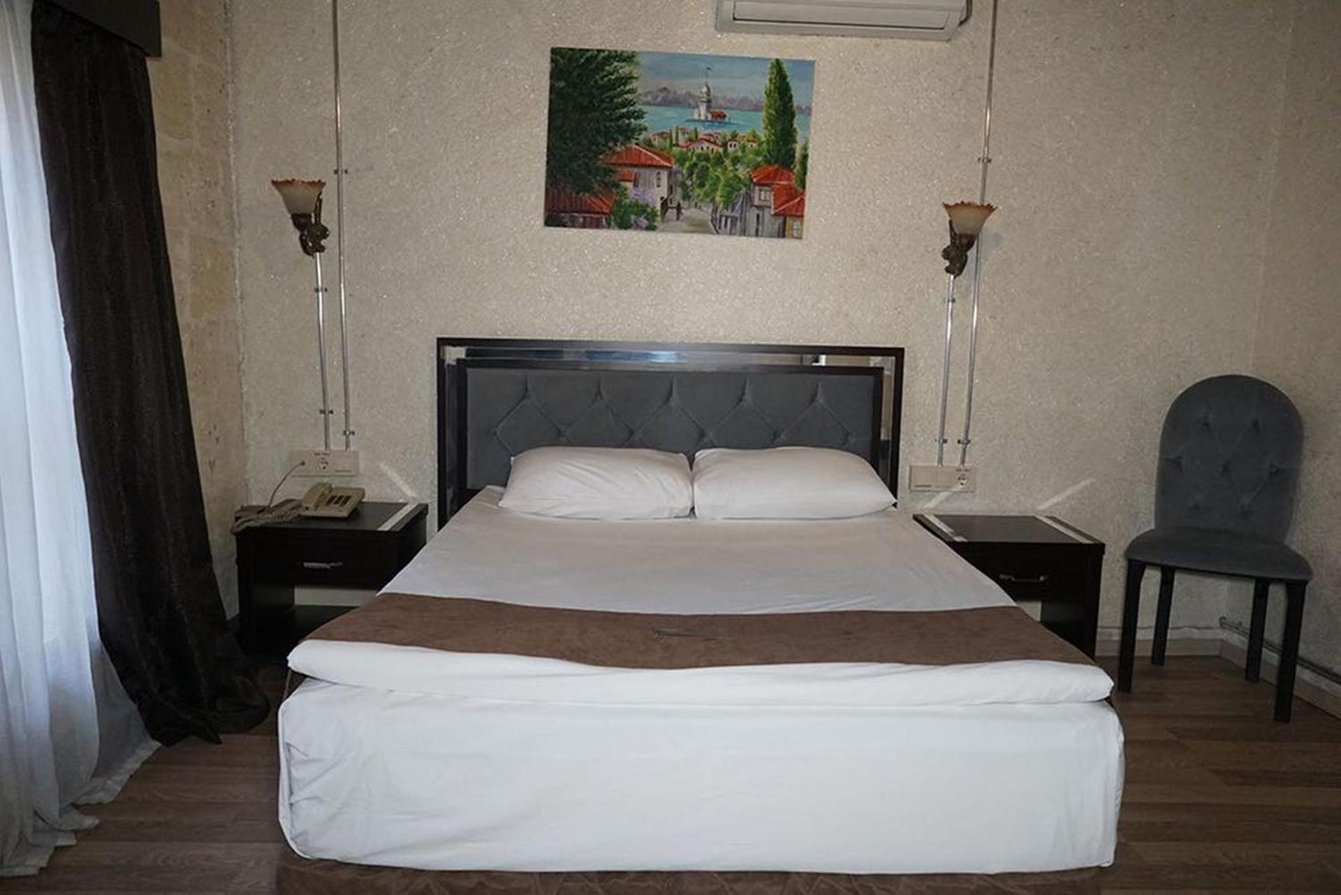 Double Room - Photo 17