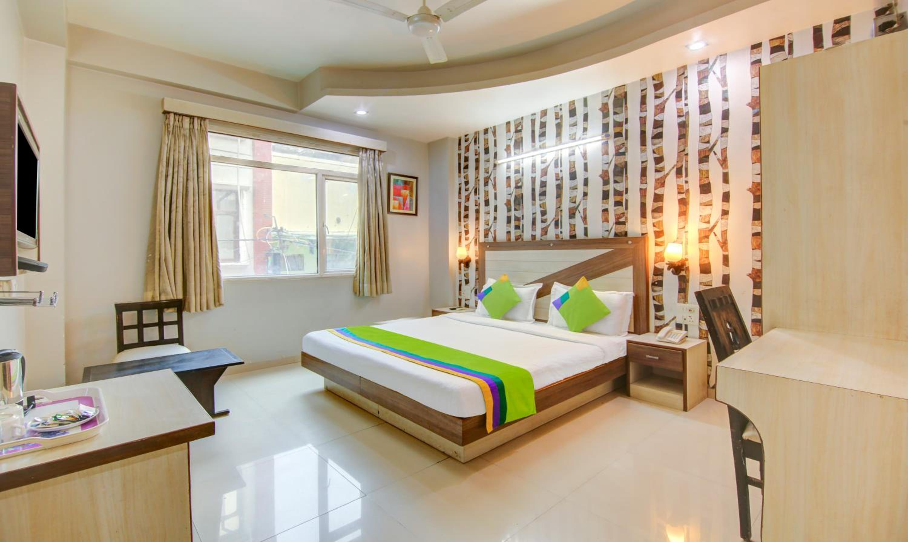 [Sanitized] Deluxe Double Room