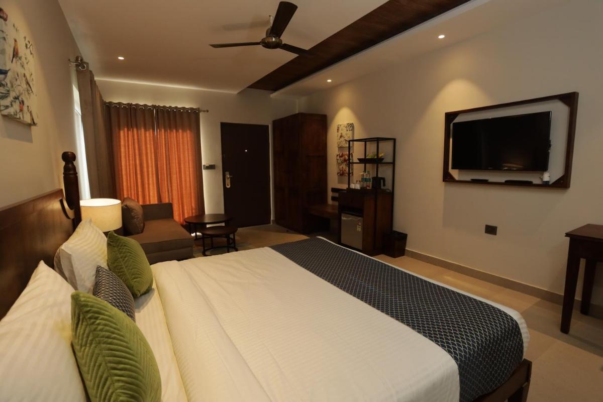 Double Room with Balcony photo 2