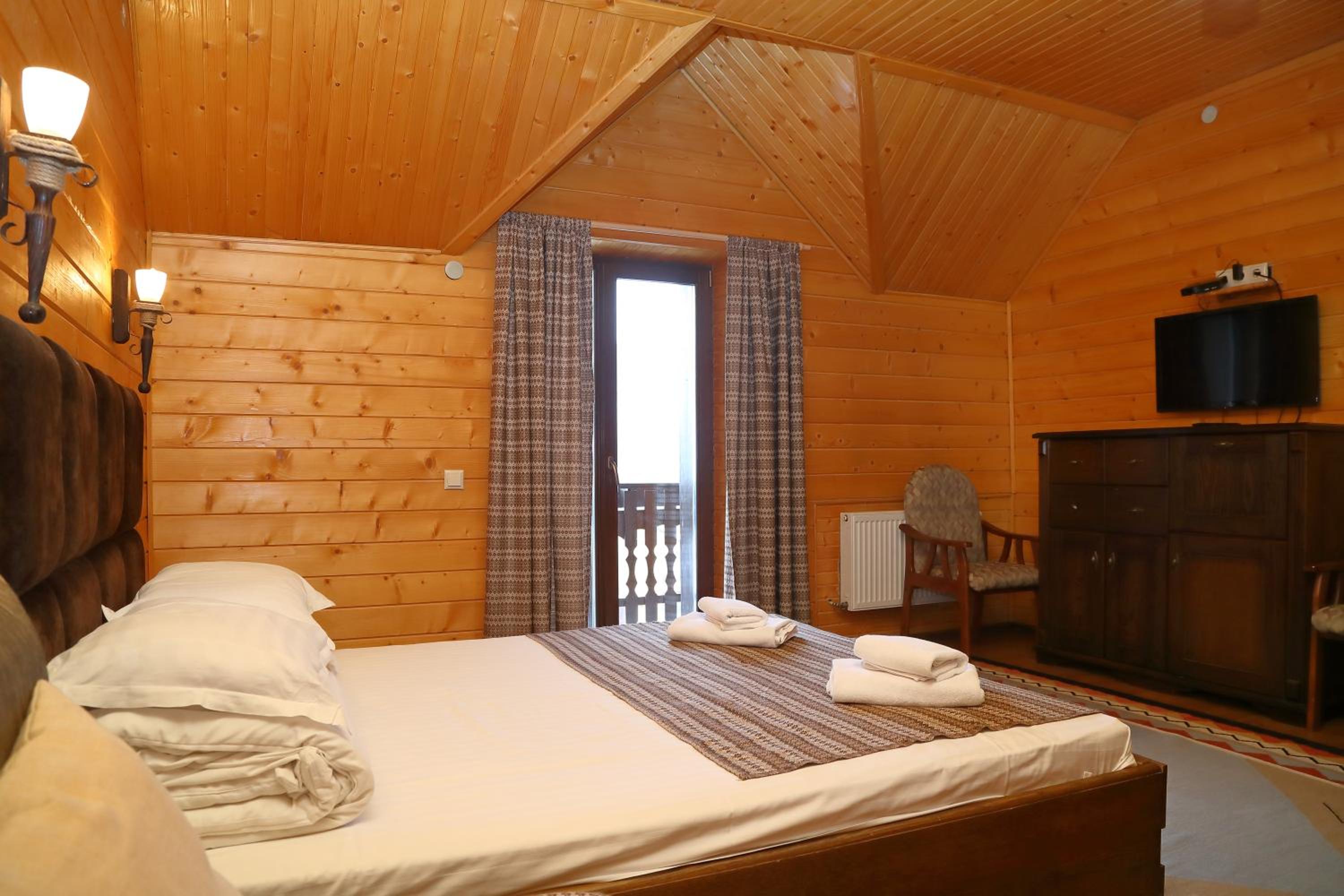 Double Room with Mountain View photo 1
