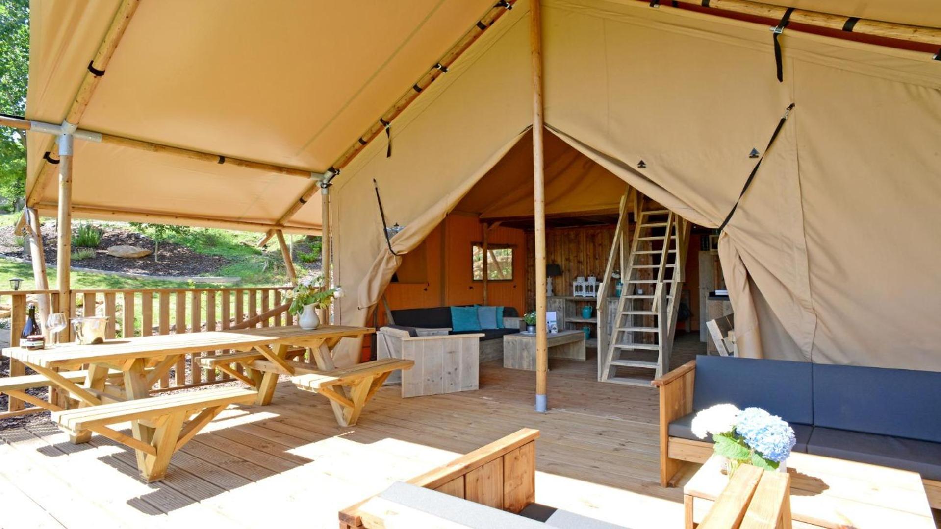 Tent - Superior photo 1