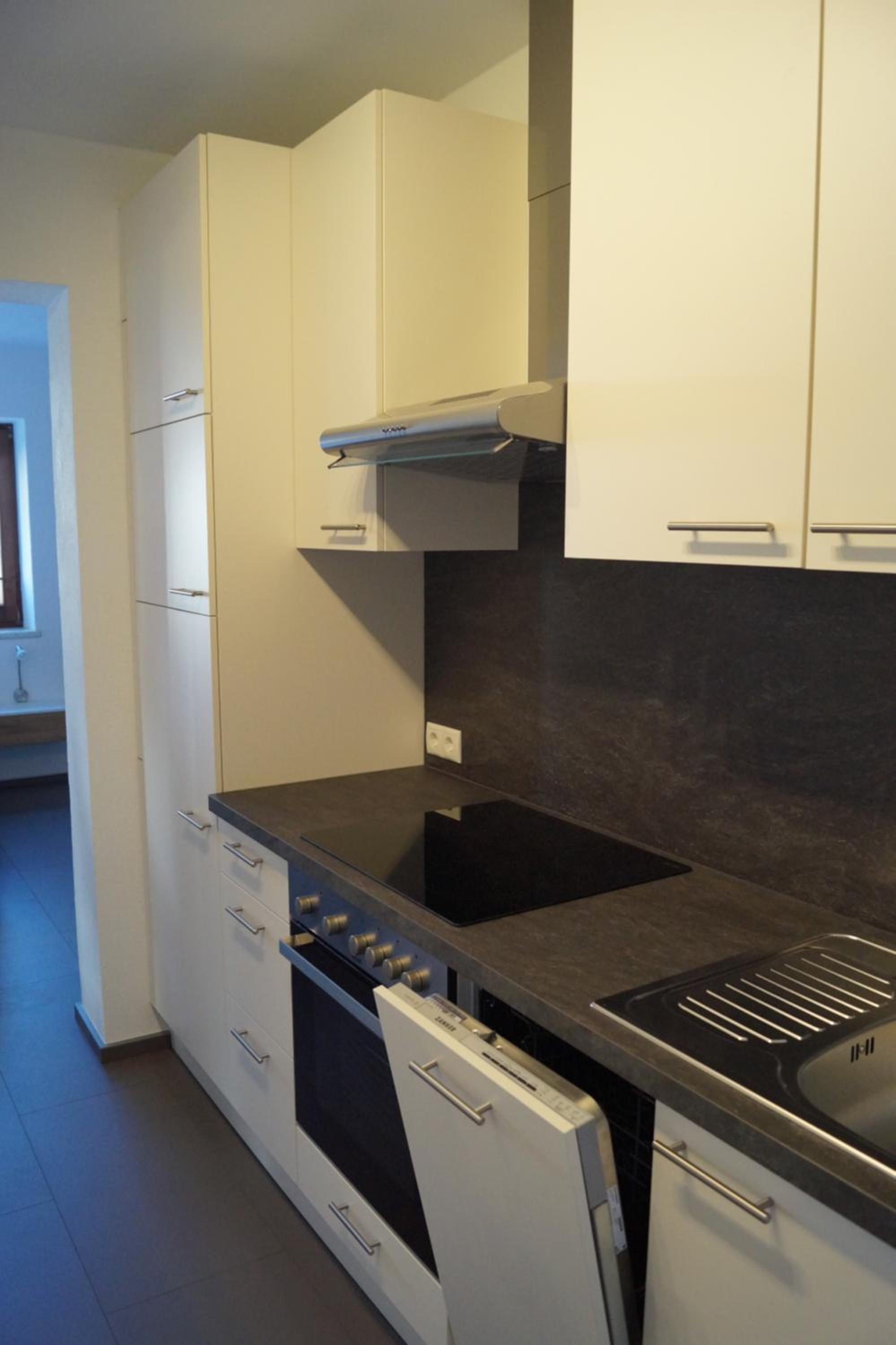 Studio Apartment - Photo 8