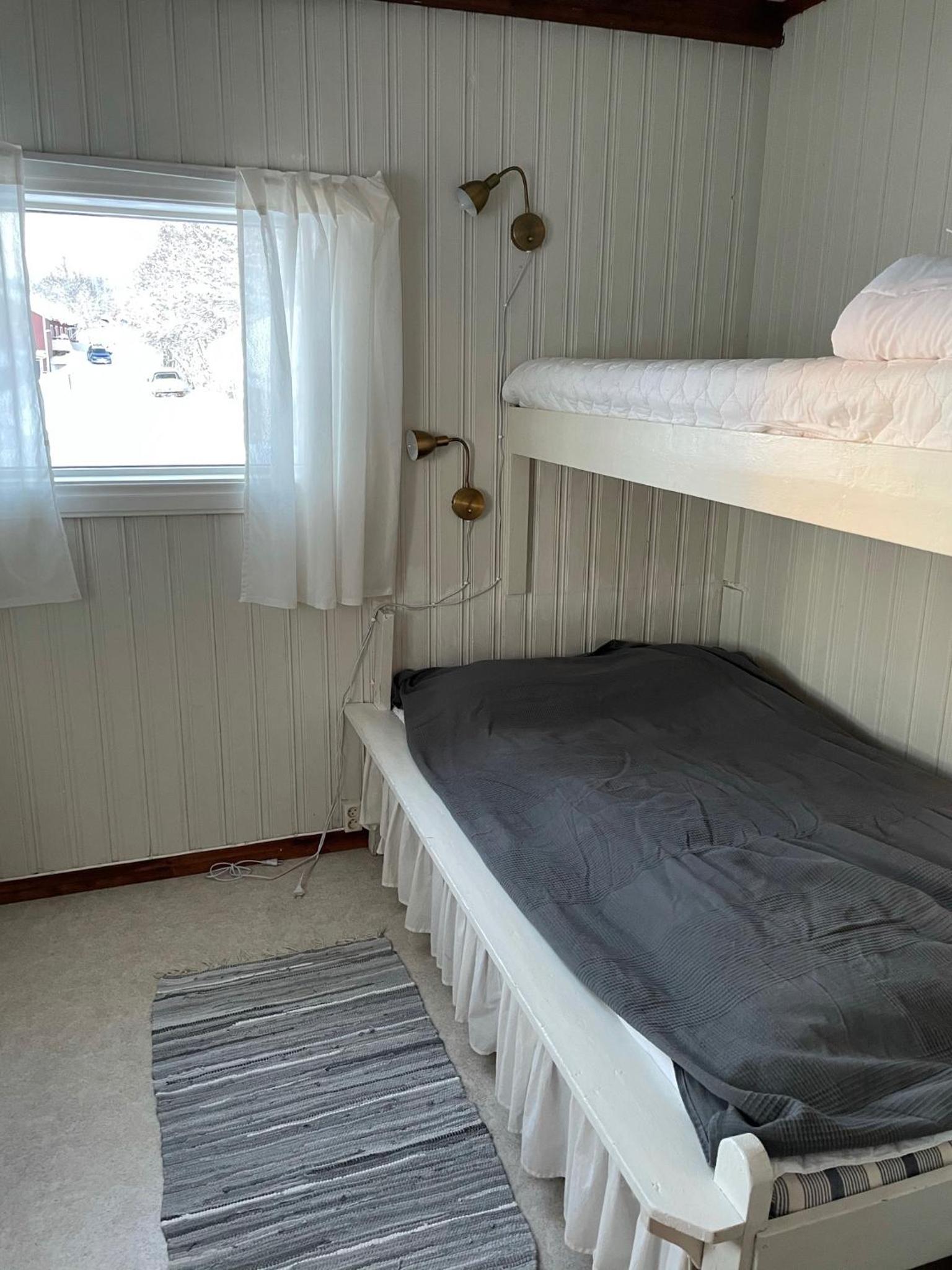 Two-Bedroom Cottage - Photo 13