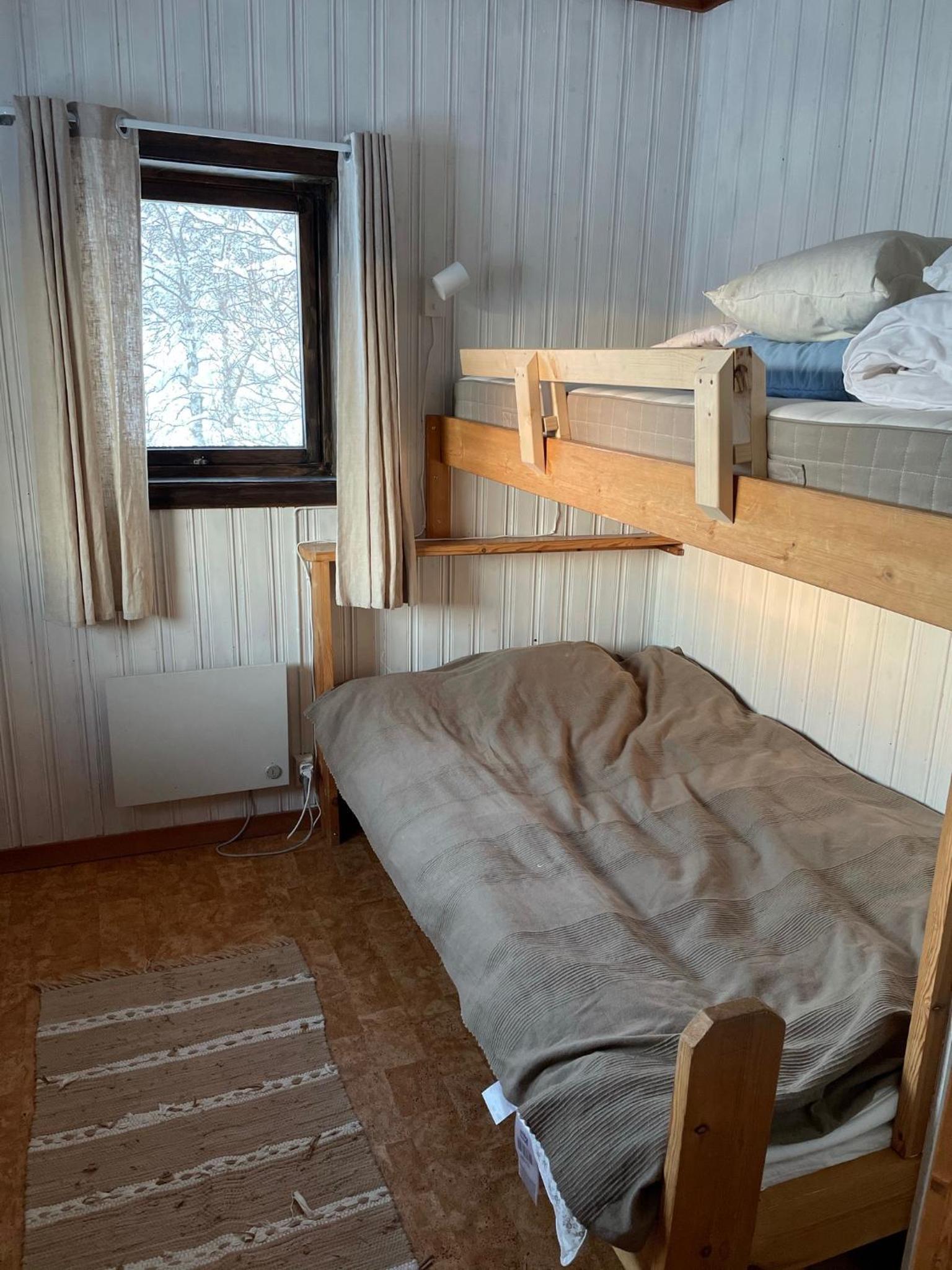 Two-Bedroom Cottage - Photo 11