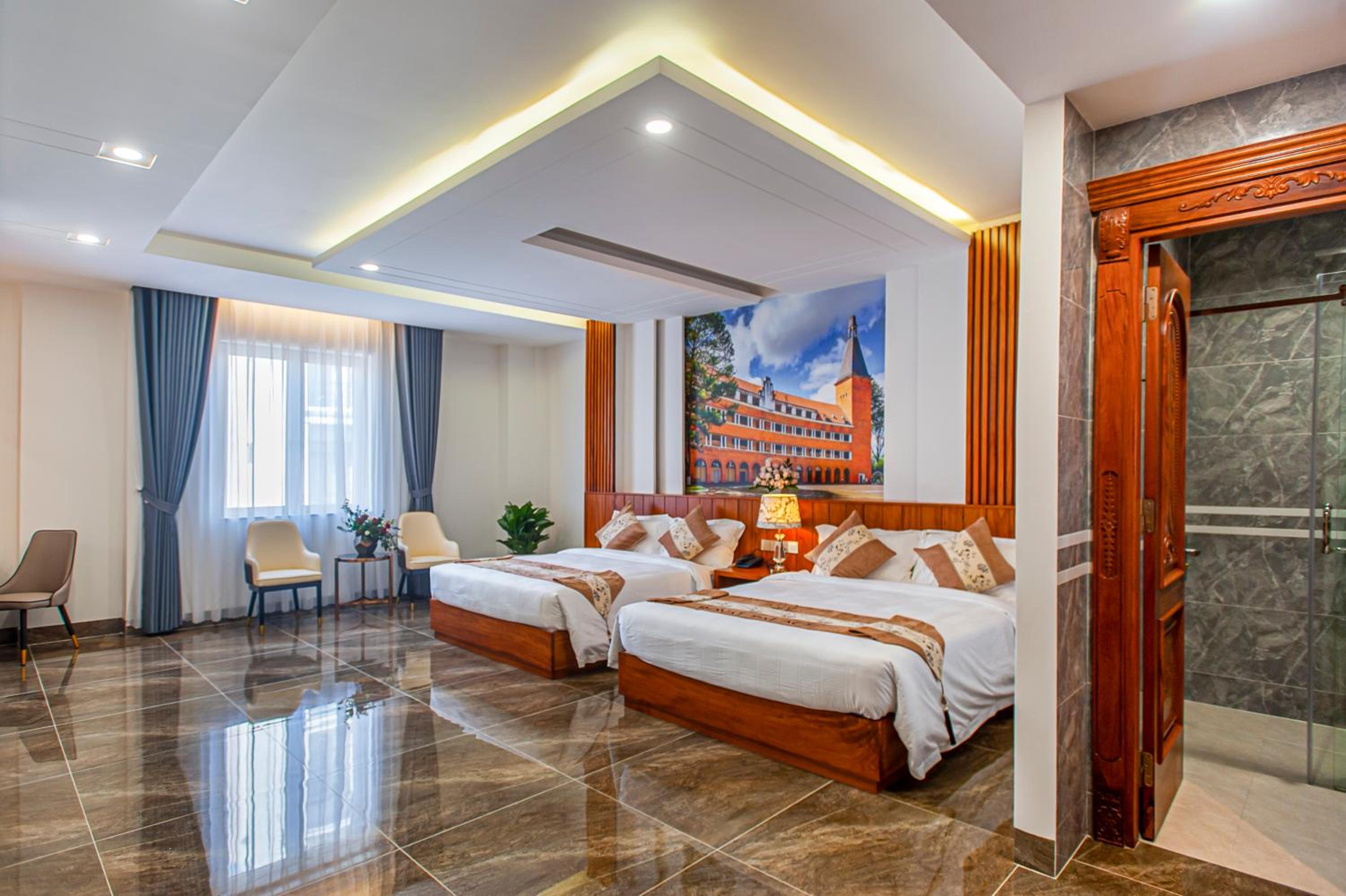 Large Double Room