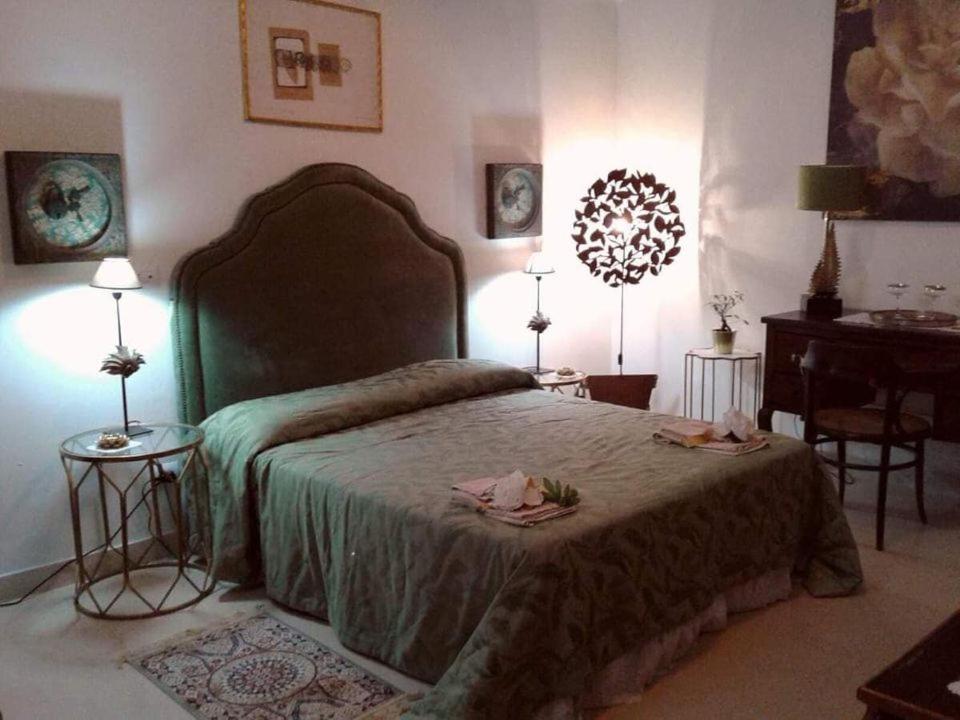 Deluxe Junior Suite - Photo 1