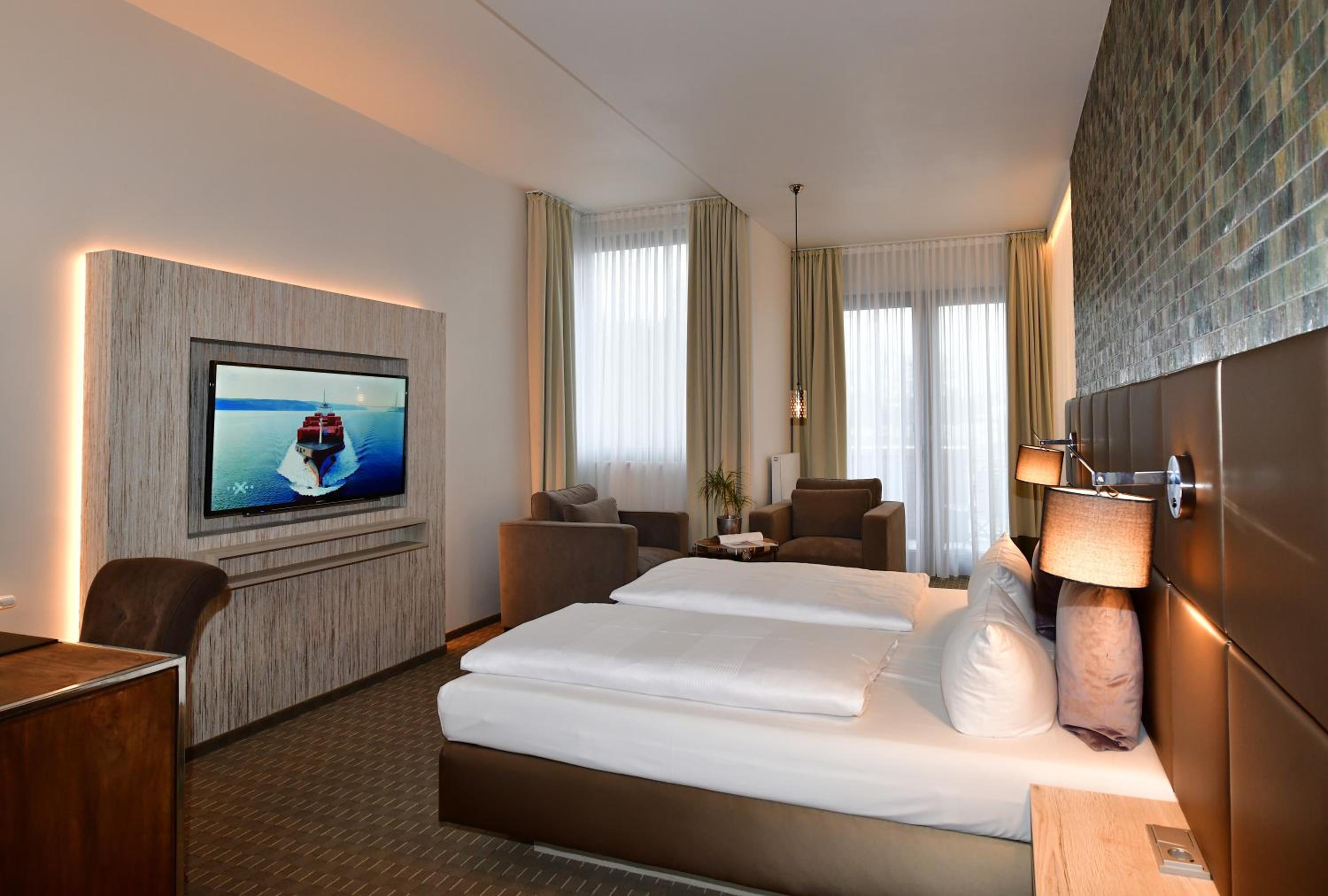 Junior Suite with Balcony