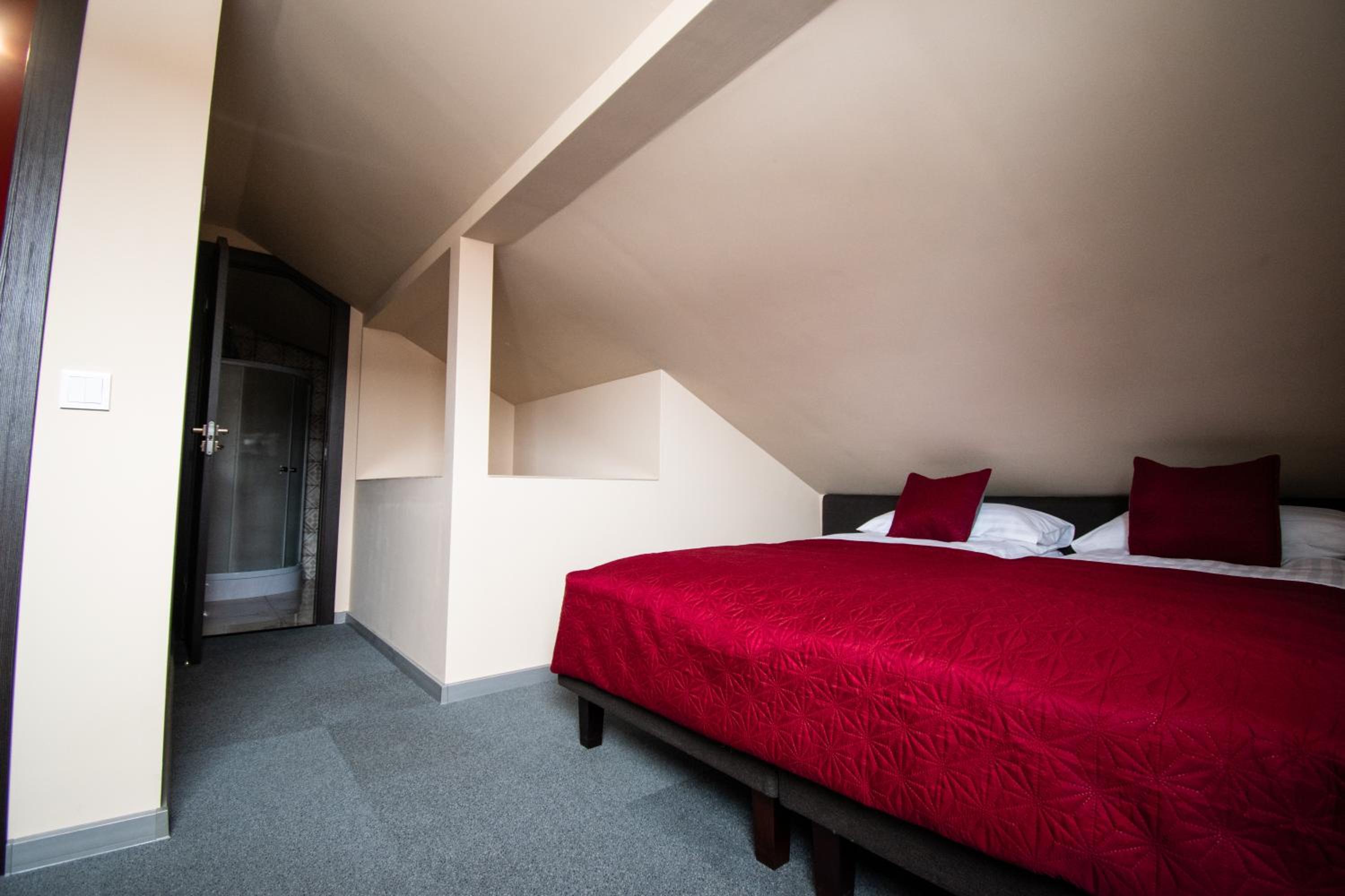 Economy Double or Twin Room - Karma photo 1