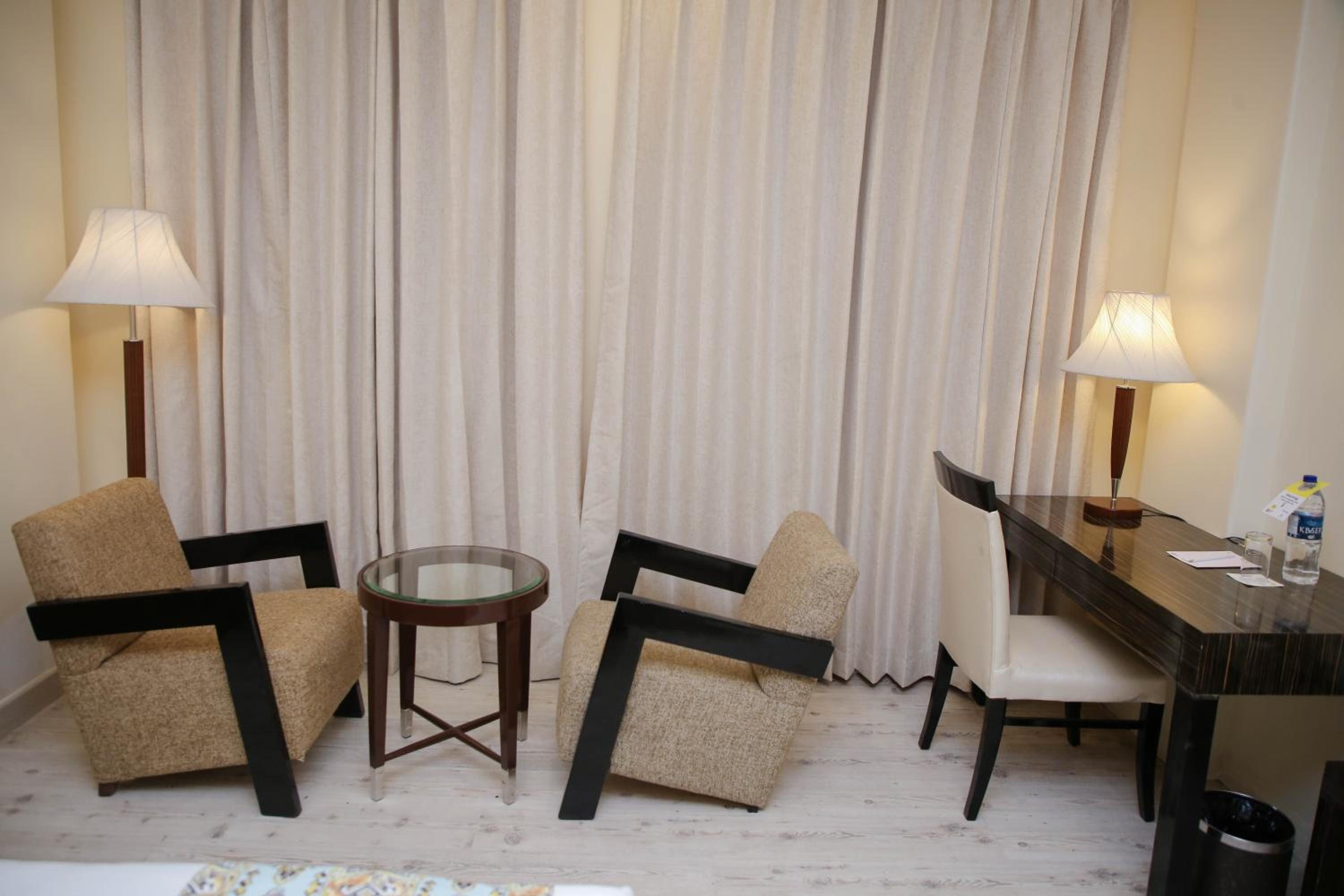 Large Double Room photo 2