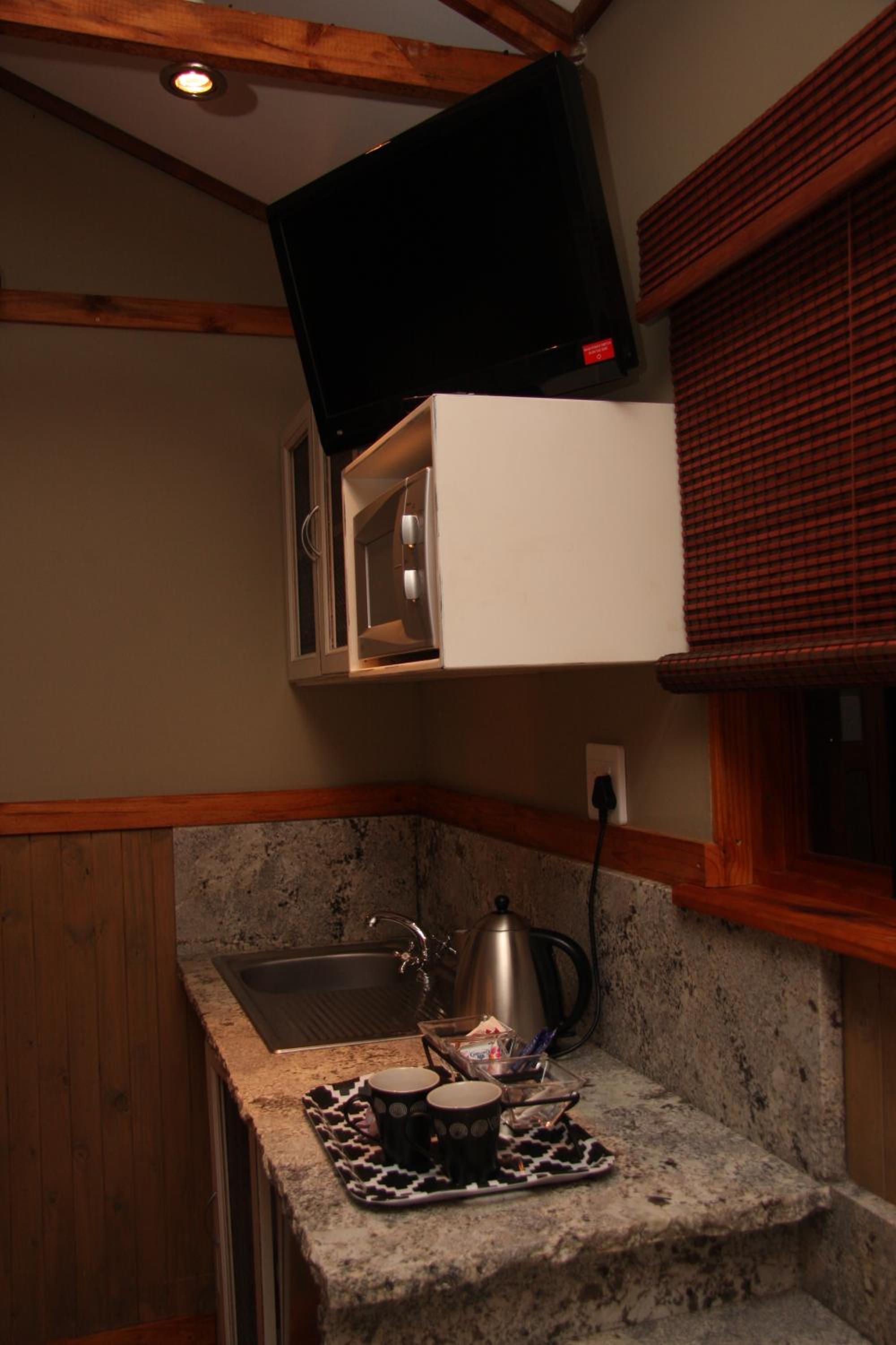 Luxury Double Room - Photo 15