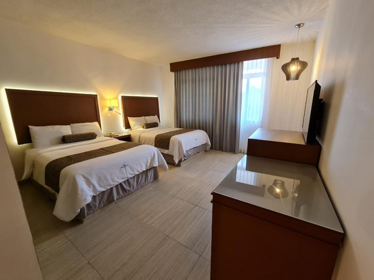 Superior Double Room with Two Double Beds photo 1