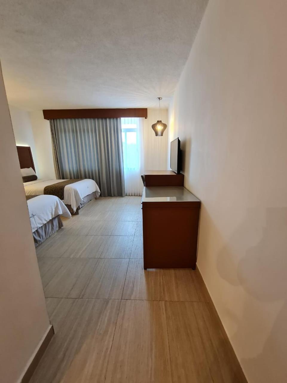 Superior Double Room with Two Double Beds photo 2