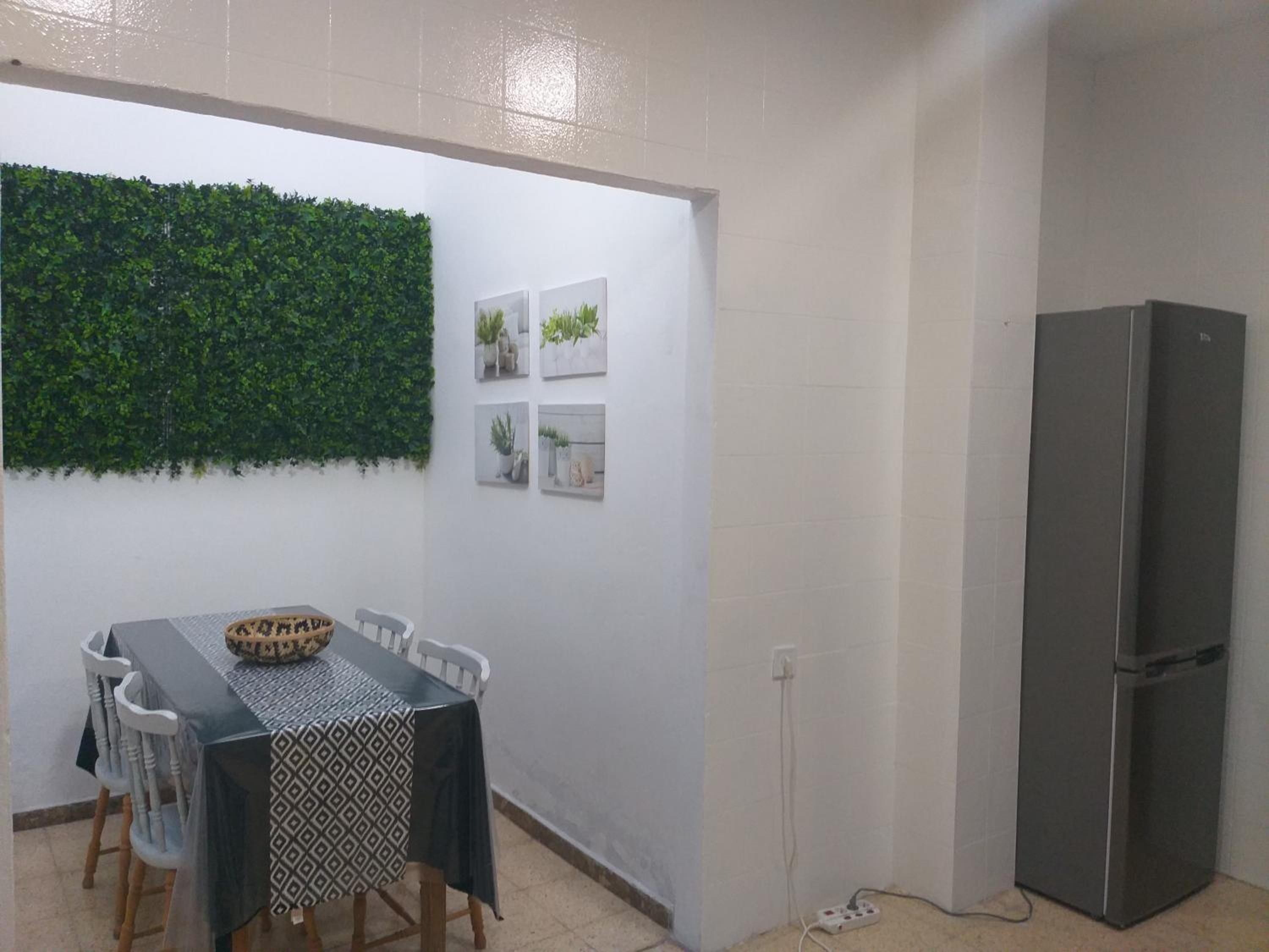 Three-Bedroom Vacation Home  - Photo 6