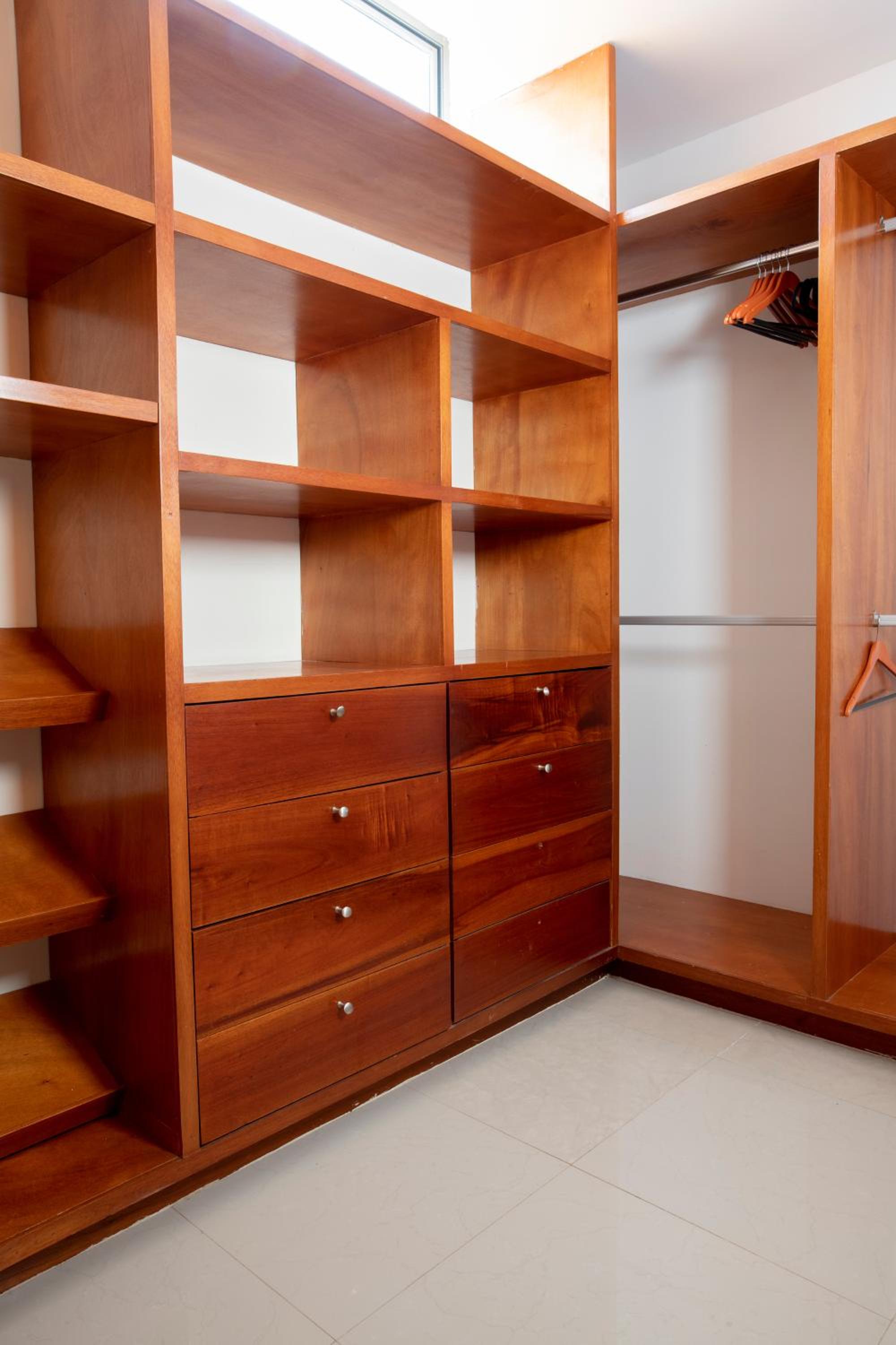King Suite - Photo 2
