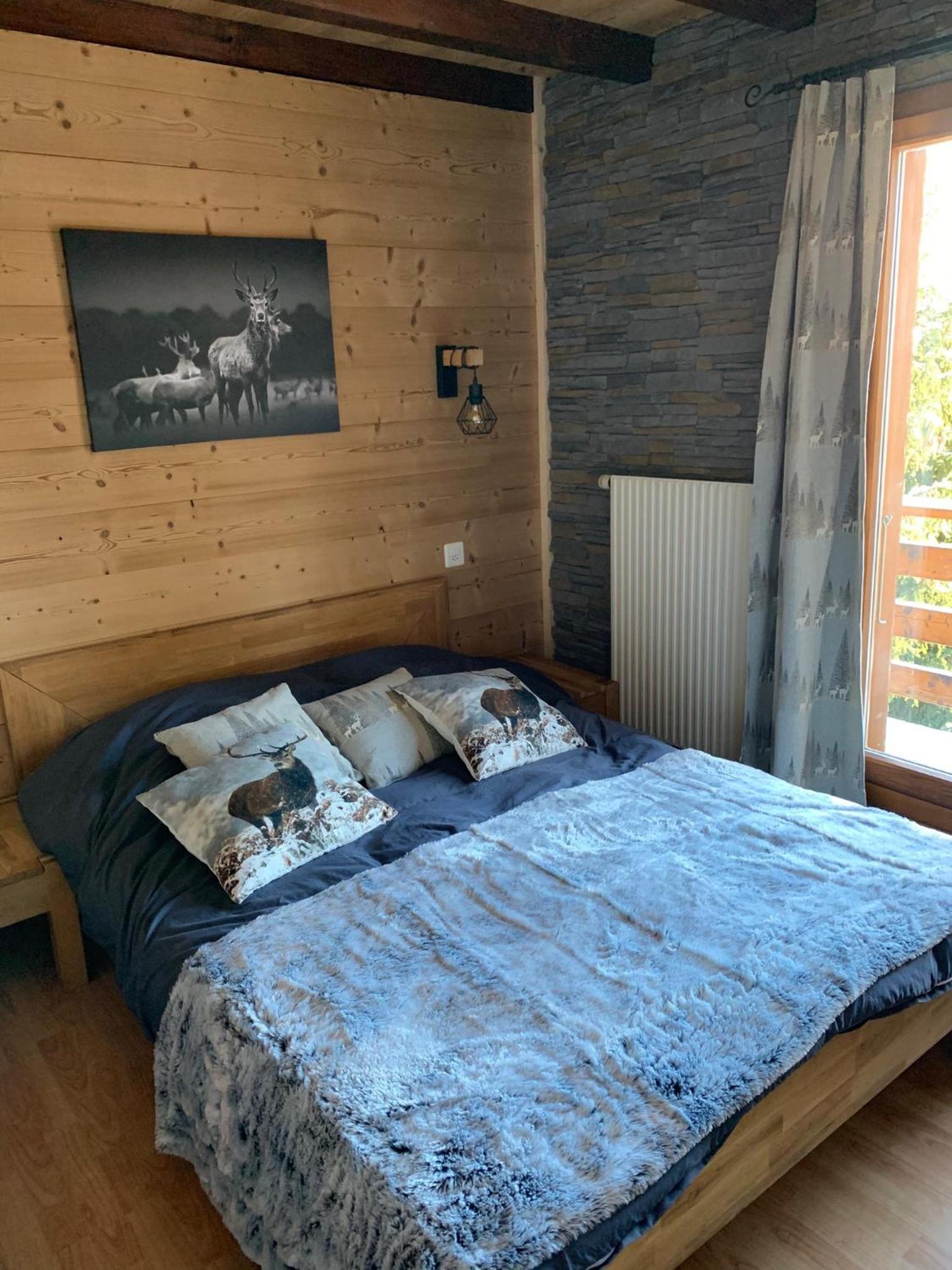 Three-Bedroom Chalet photo 1