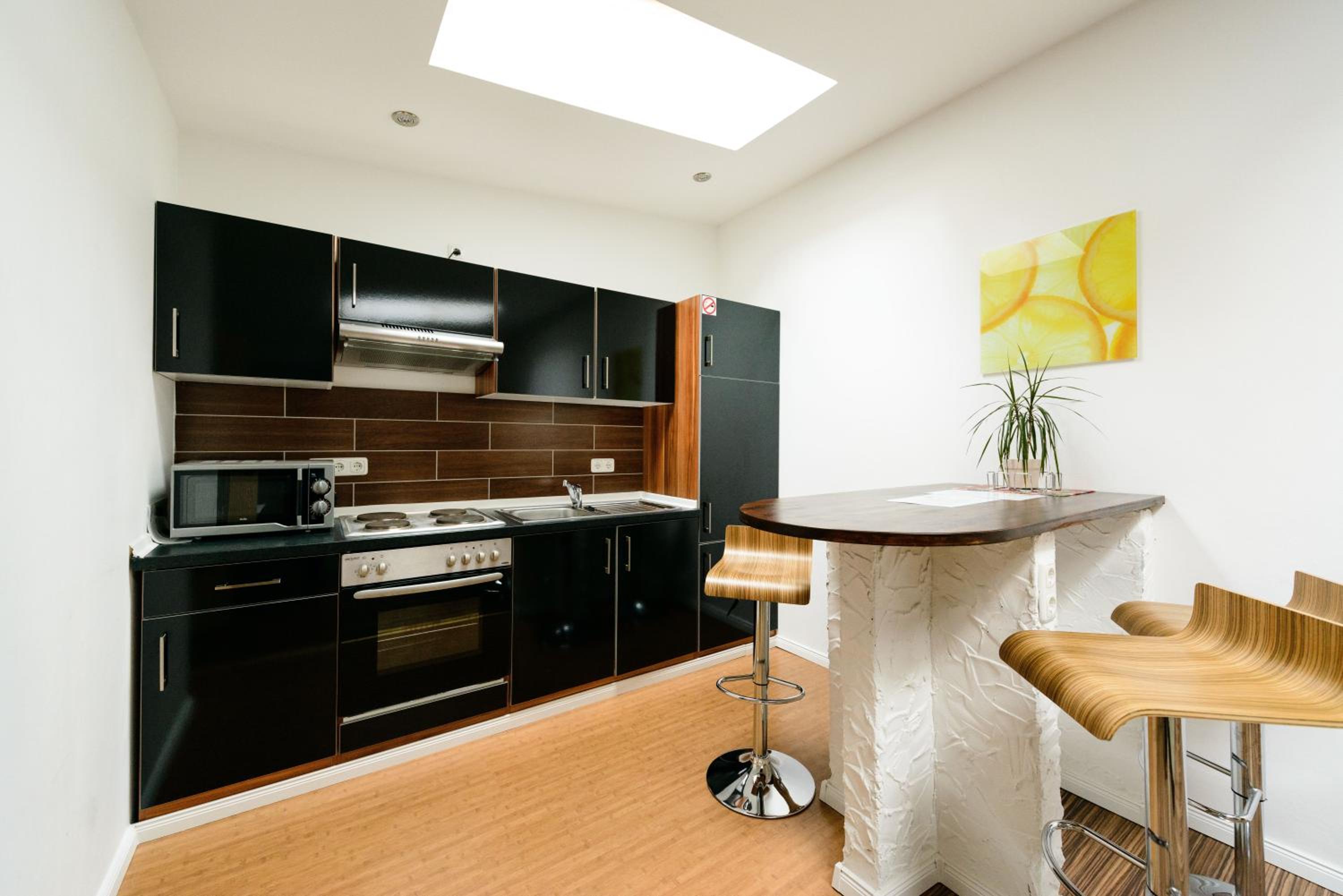 One-Bedroom Apartment photo 2