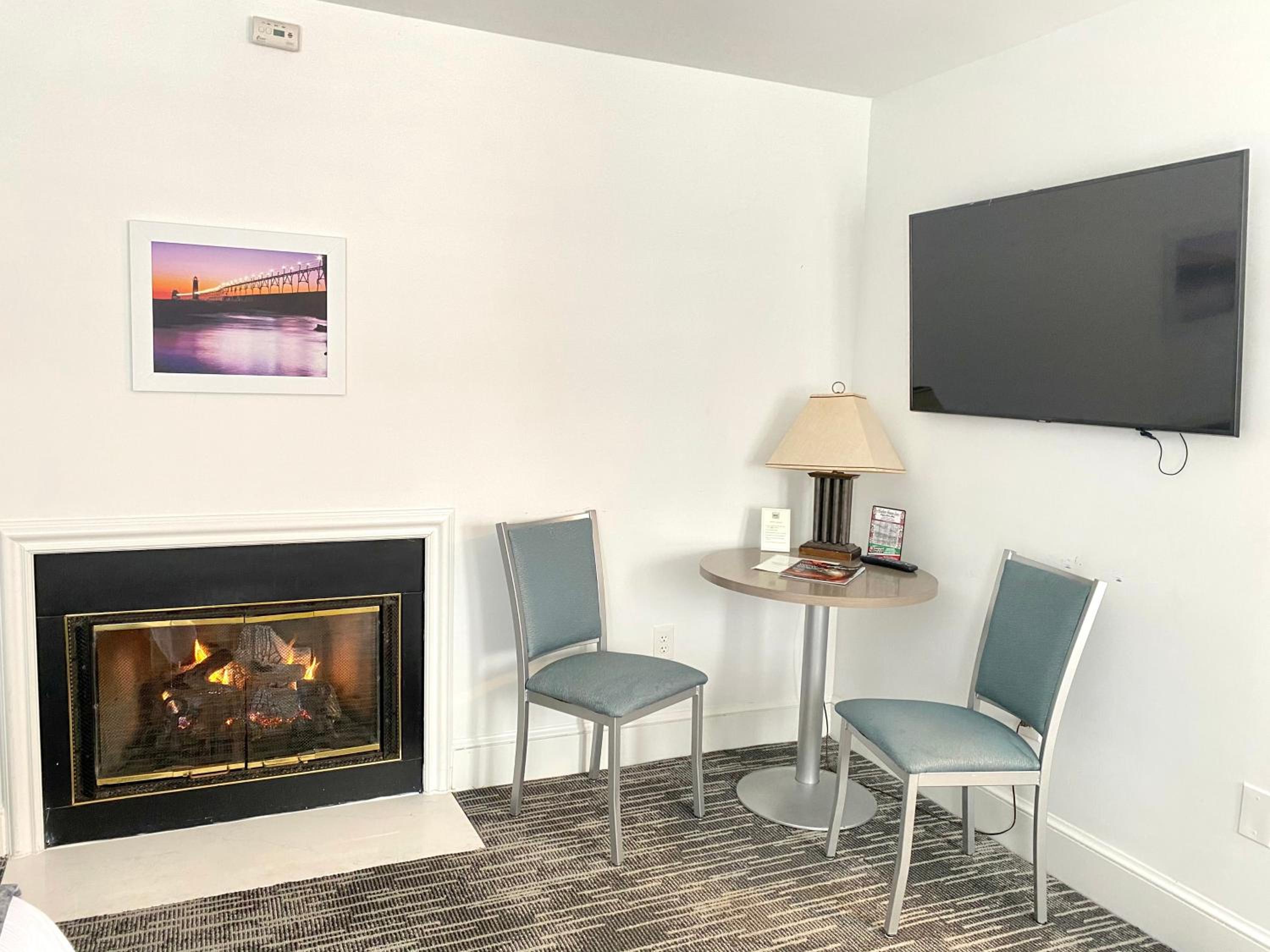 King Room with Balcony photo 1