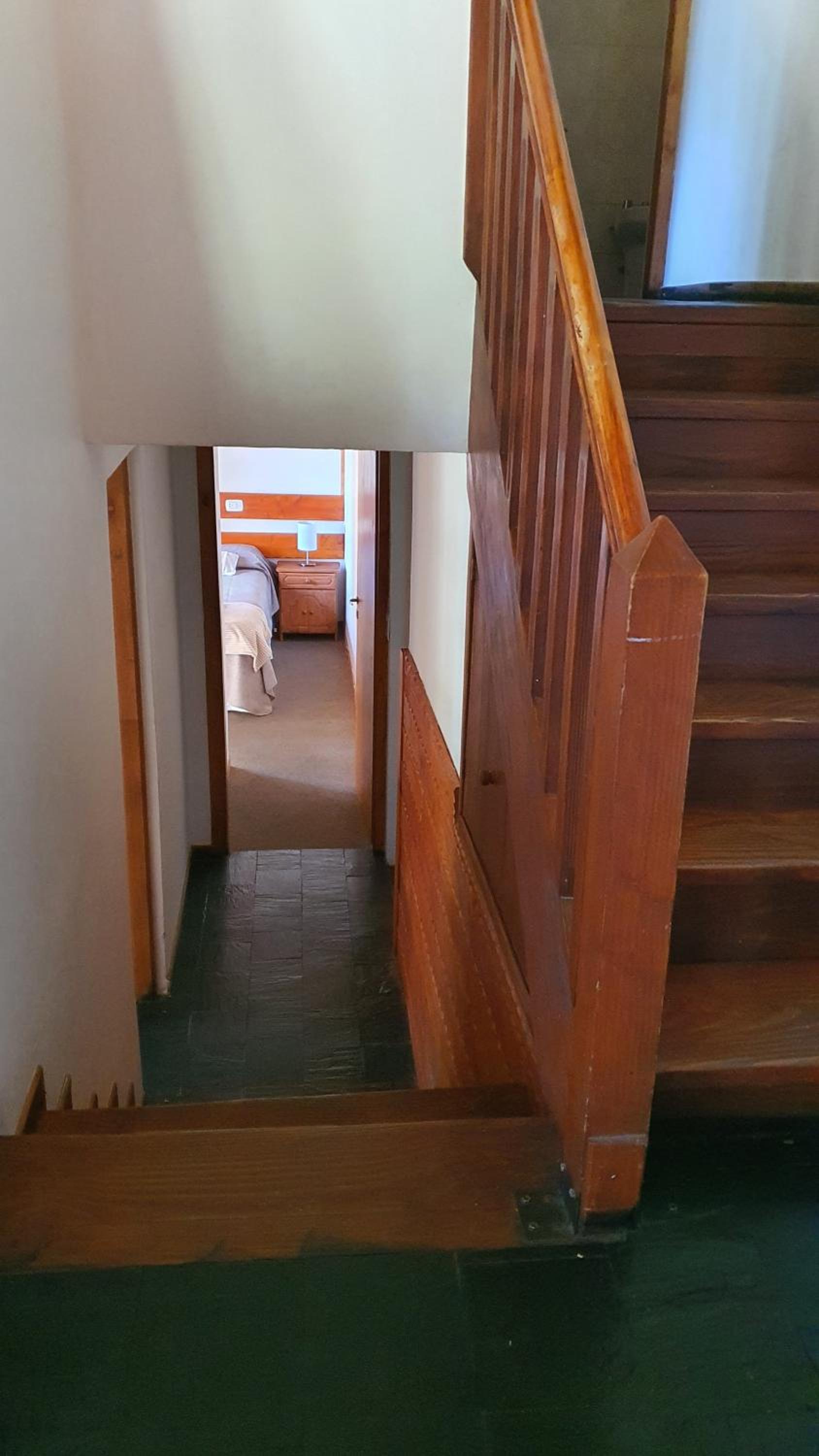 Bungalow (8 Adults)
