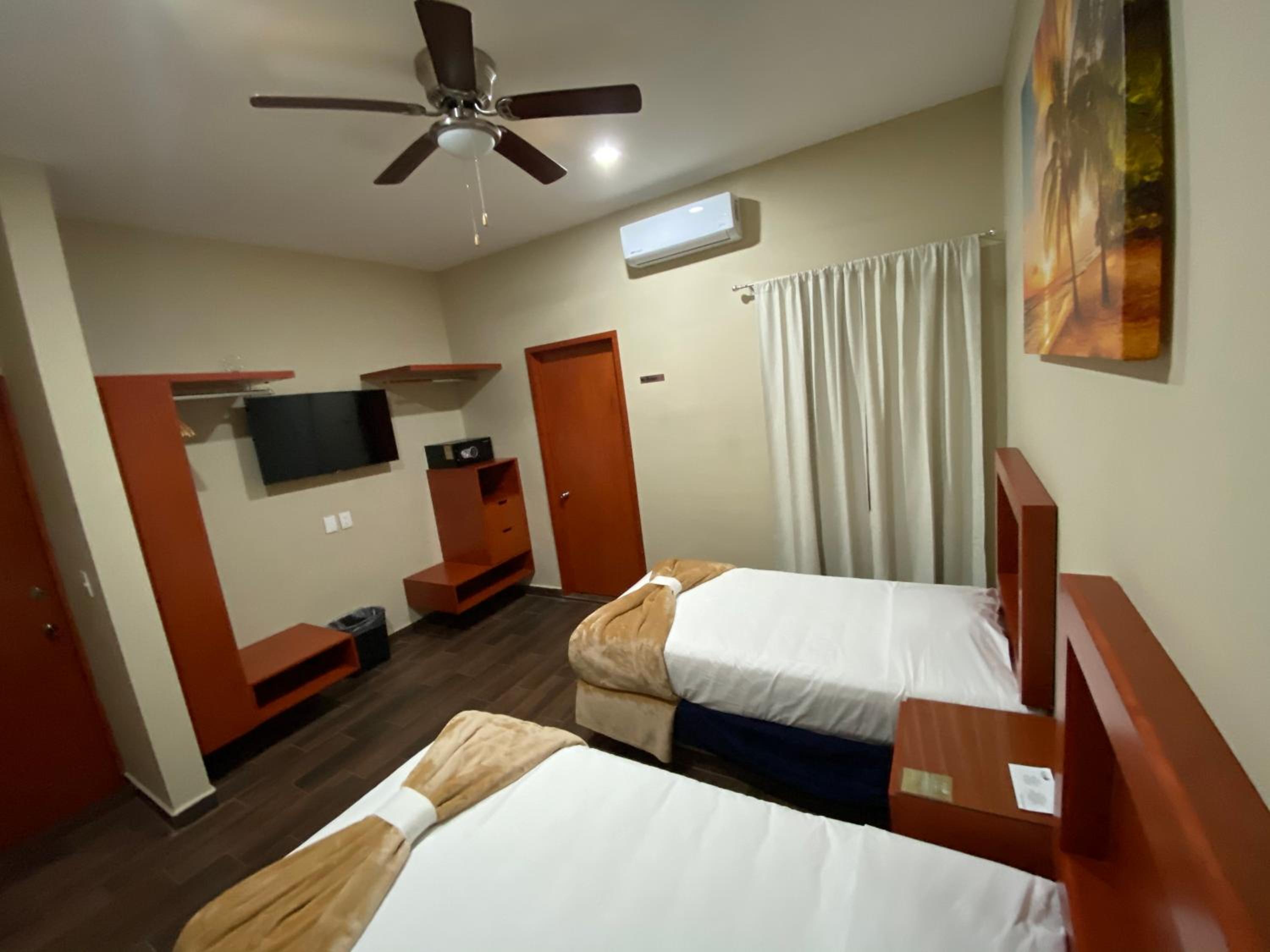 Double Room photo 2